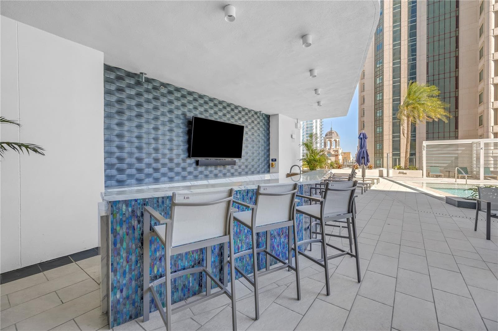 Condominium at 275 1ST AVE S #3704, ST PETERSBURG, photo 68 of 81