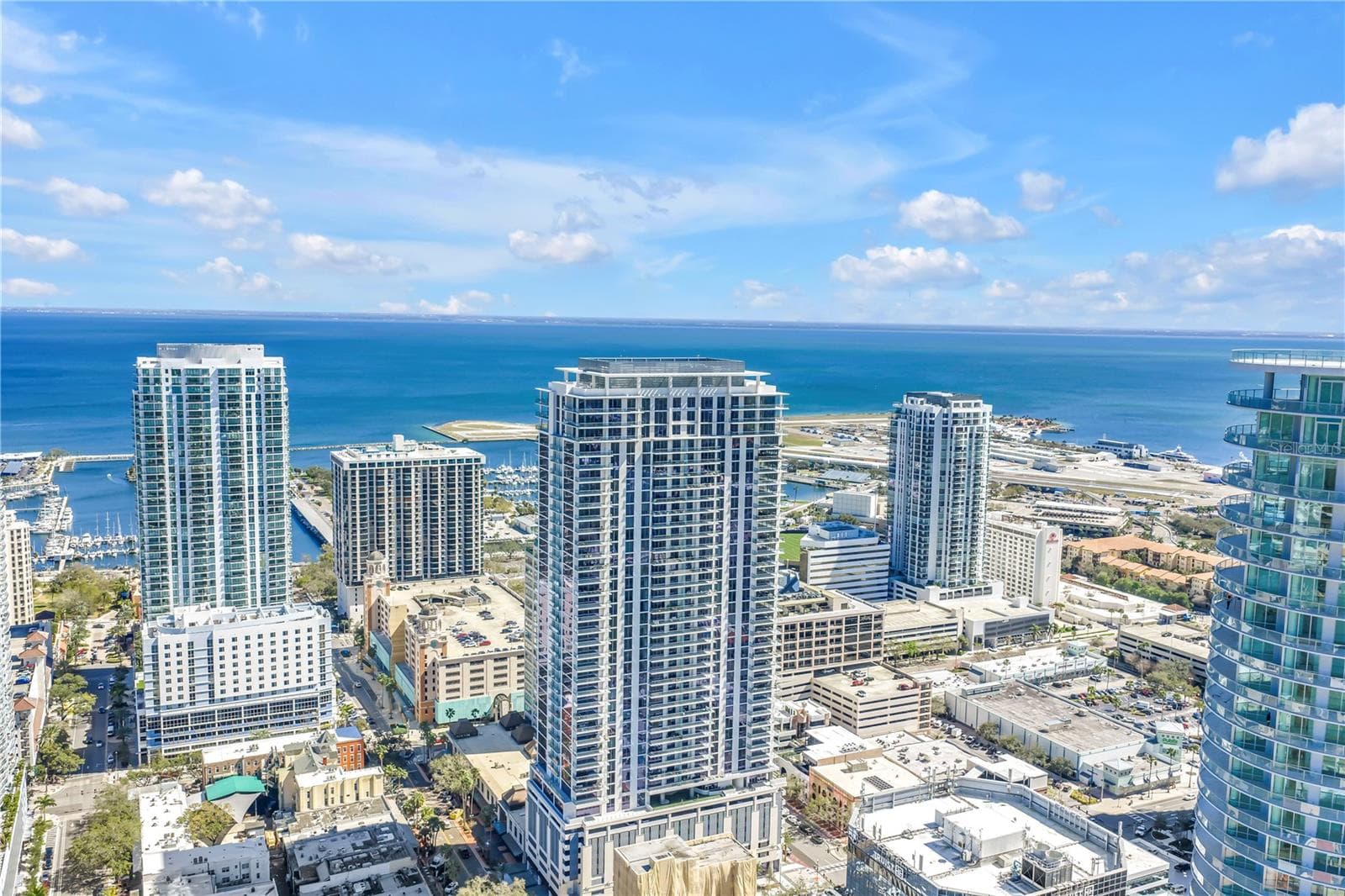 Condominium at 275 1ST AVE S #3704, ST PETERSBURG, photo 74 of 81