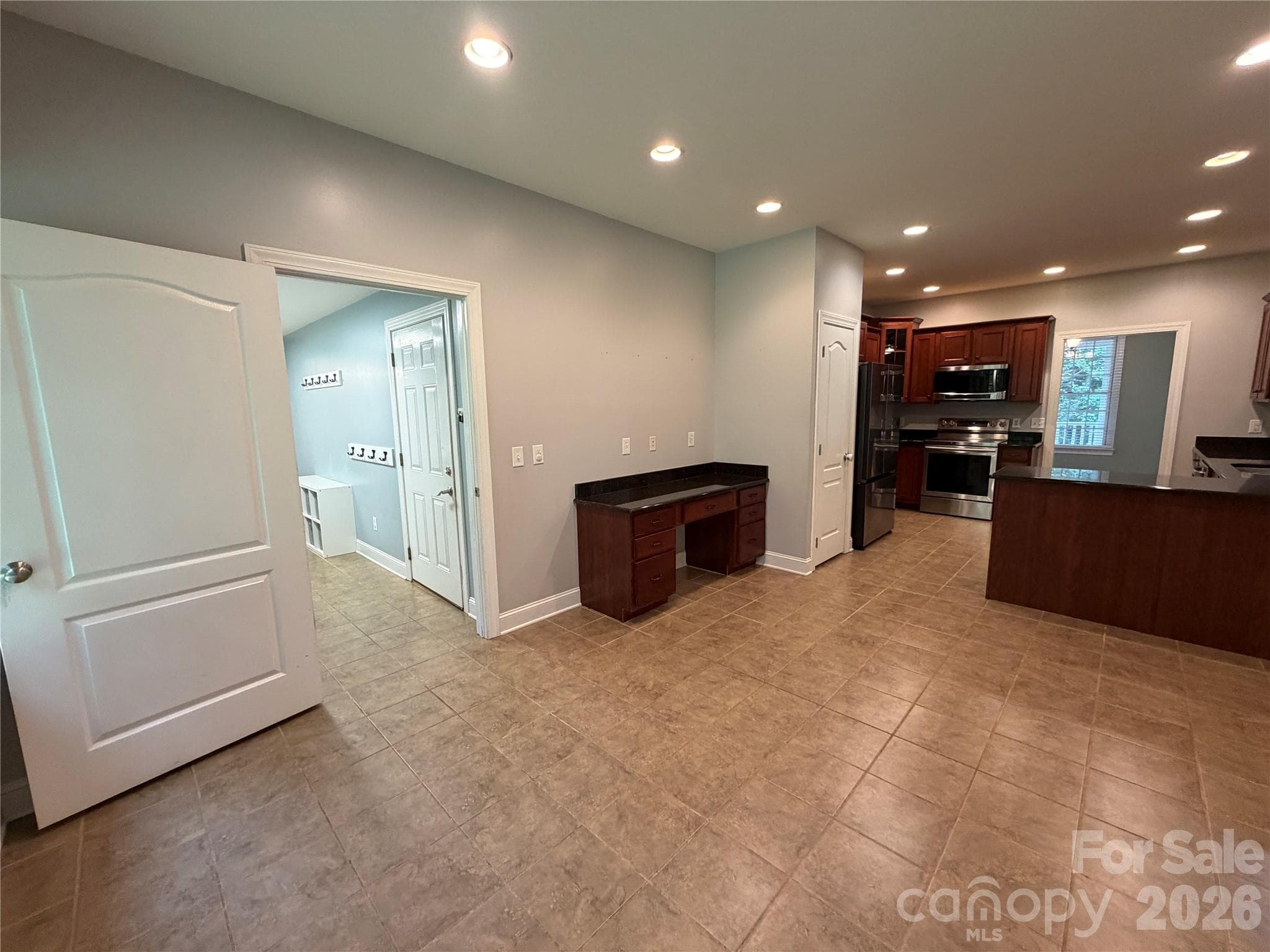 Single Family Residence at 11 Jupiter Hills Drive, Weaverville, photo 20 of 48