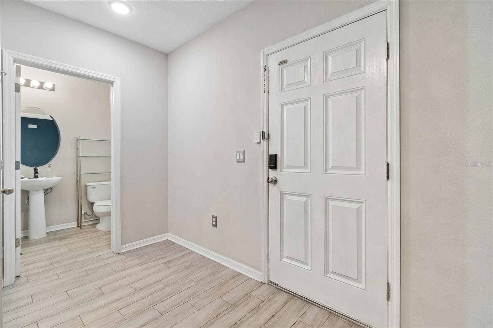 Single Family Residence at 13113 FRUITVILLE WAY, RIVERVIEW, photo 7 of 46