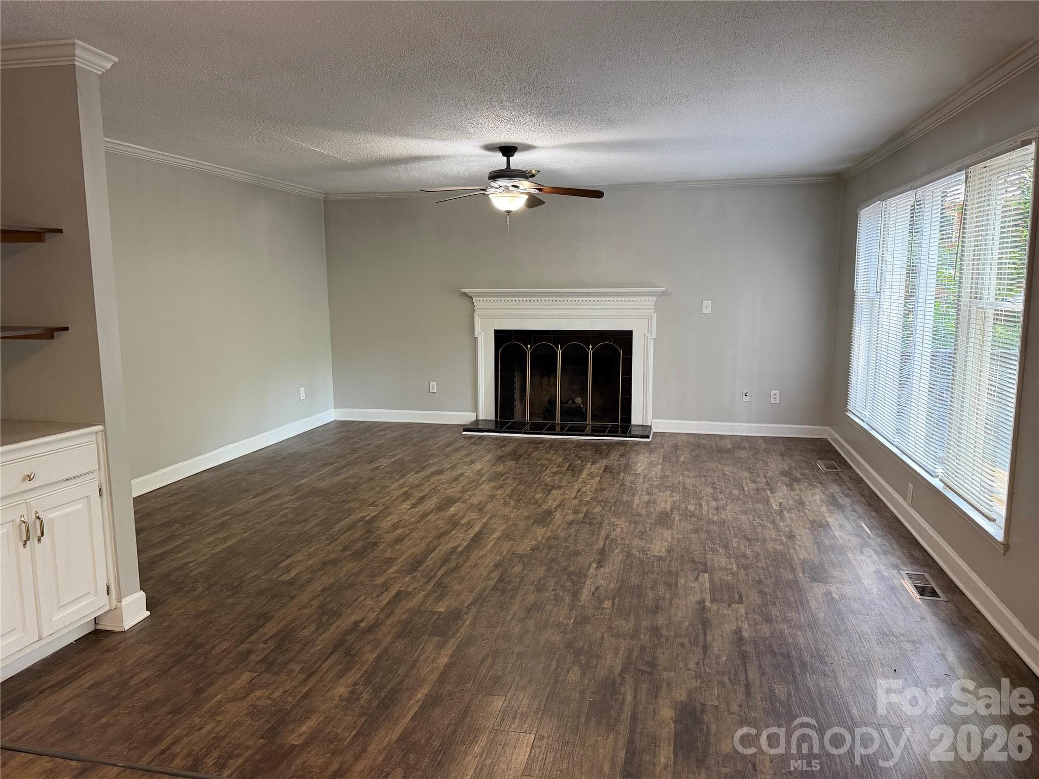 Single Family Residence at 1611 Plantation Trail, Gastonia, photo 10 of 32