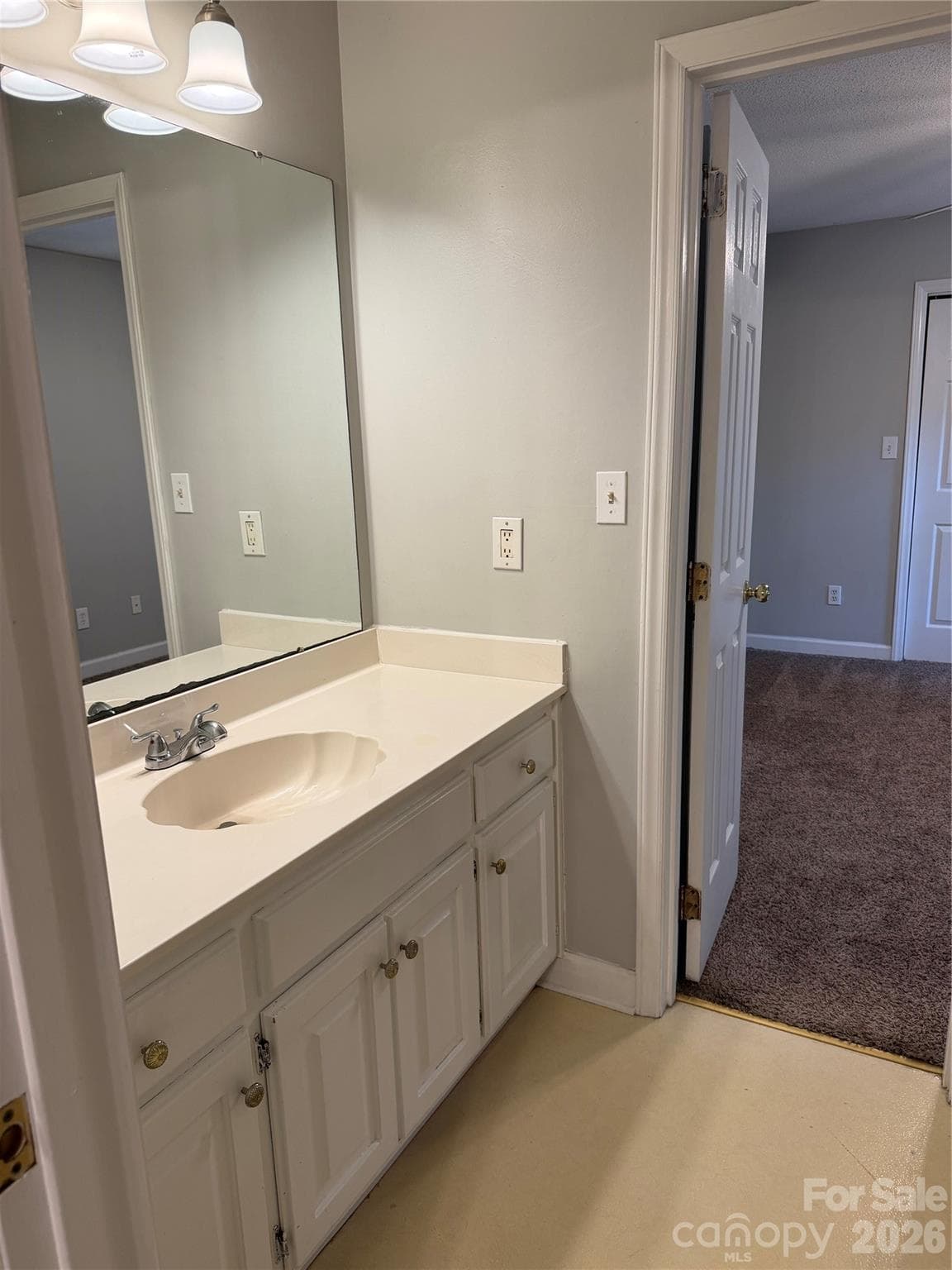 Single Family Residence at 1611 Plantation Trail, Gastonia, photo 24 of 32
