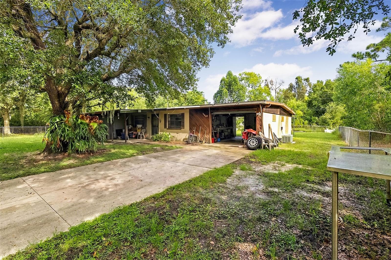 28070 SUNSET DR