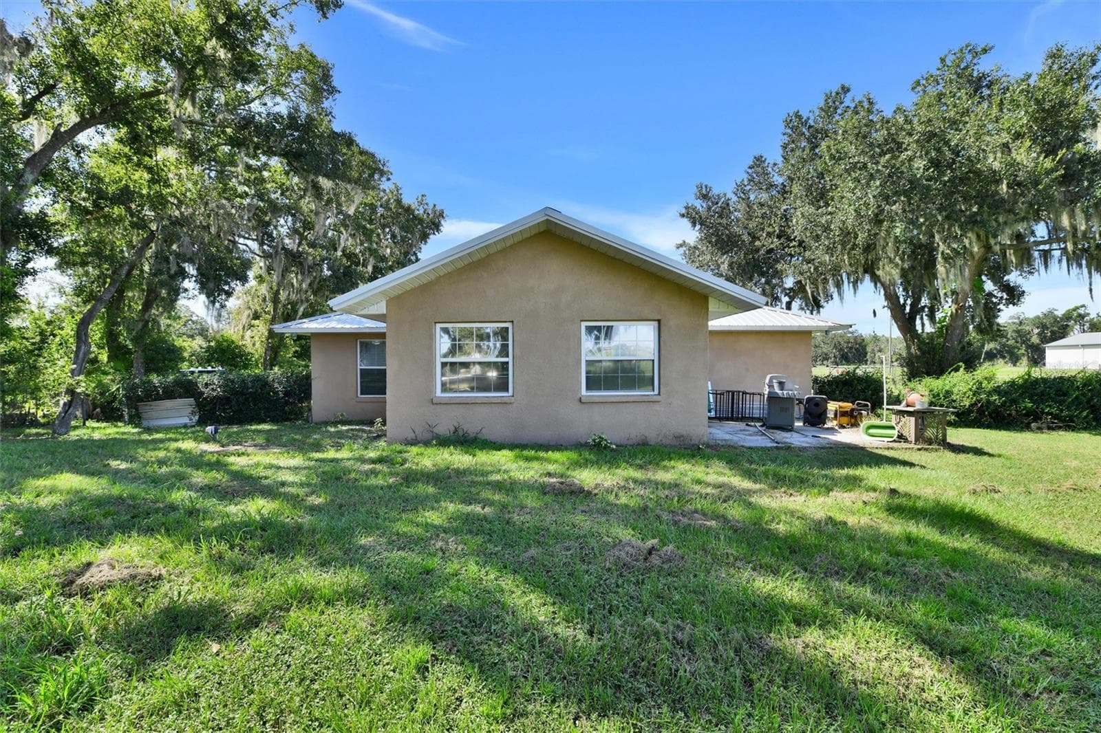 Back yard - 510 CLOVERLEAF DR, LITHIA