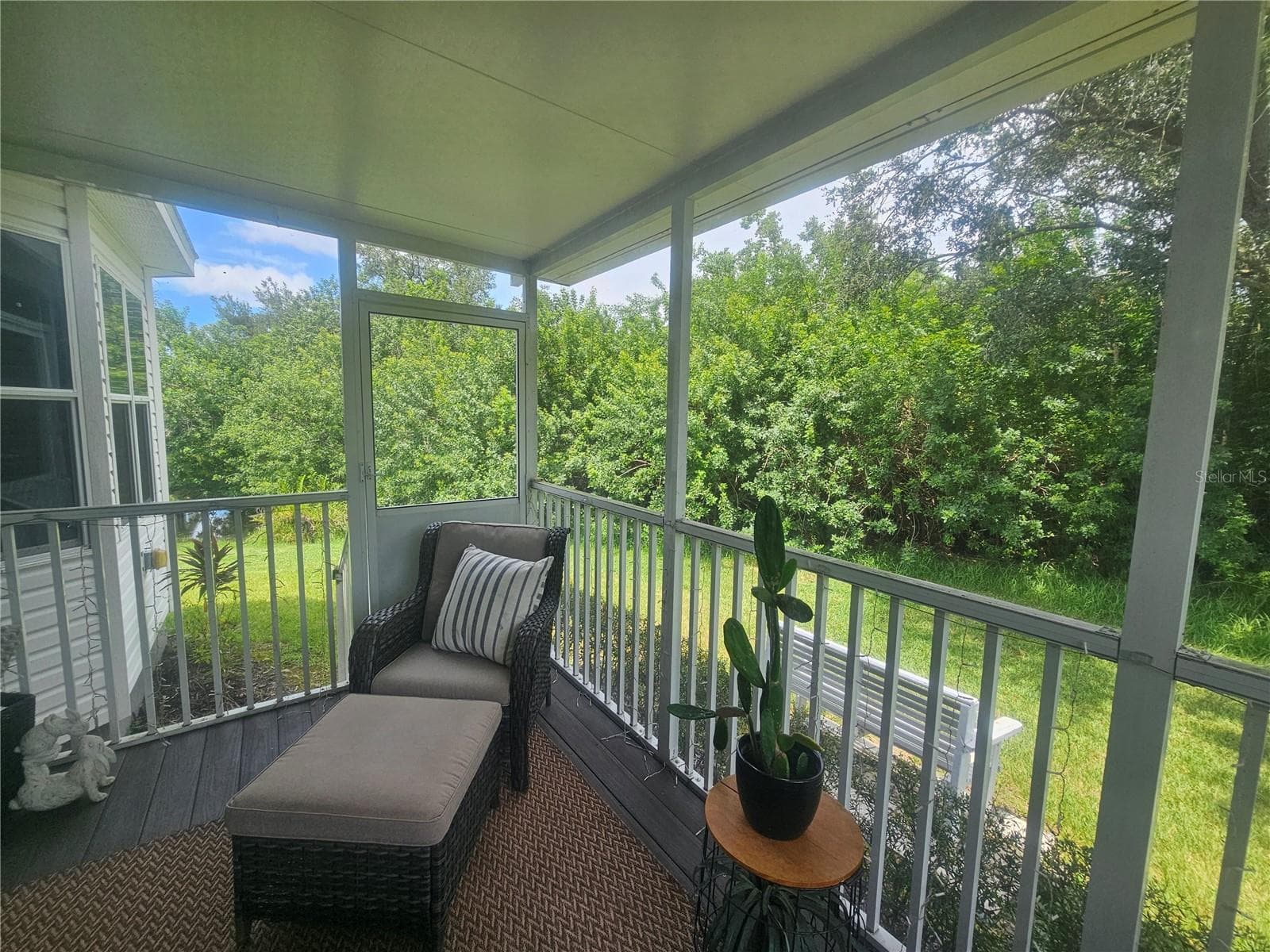 Screened-In Porch - 603 CANAL WAY, OLDSMAR