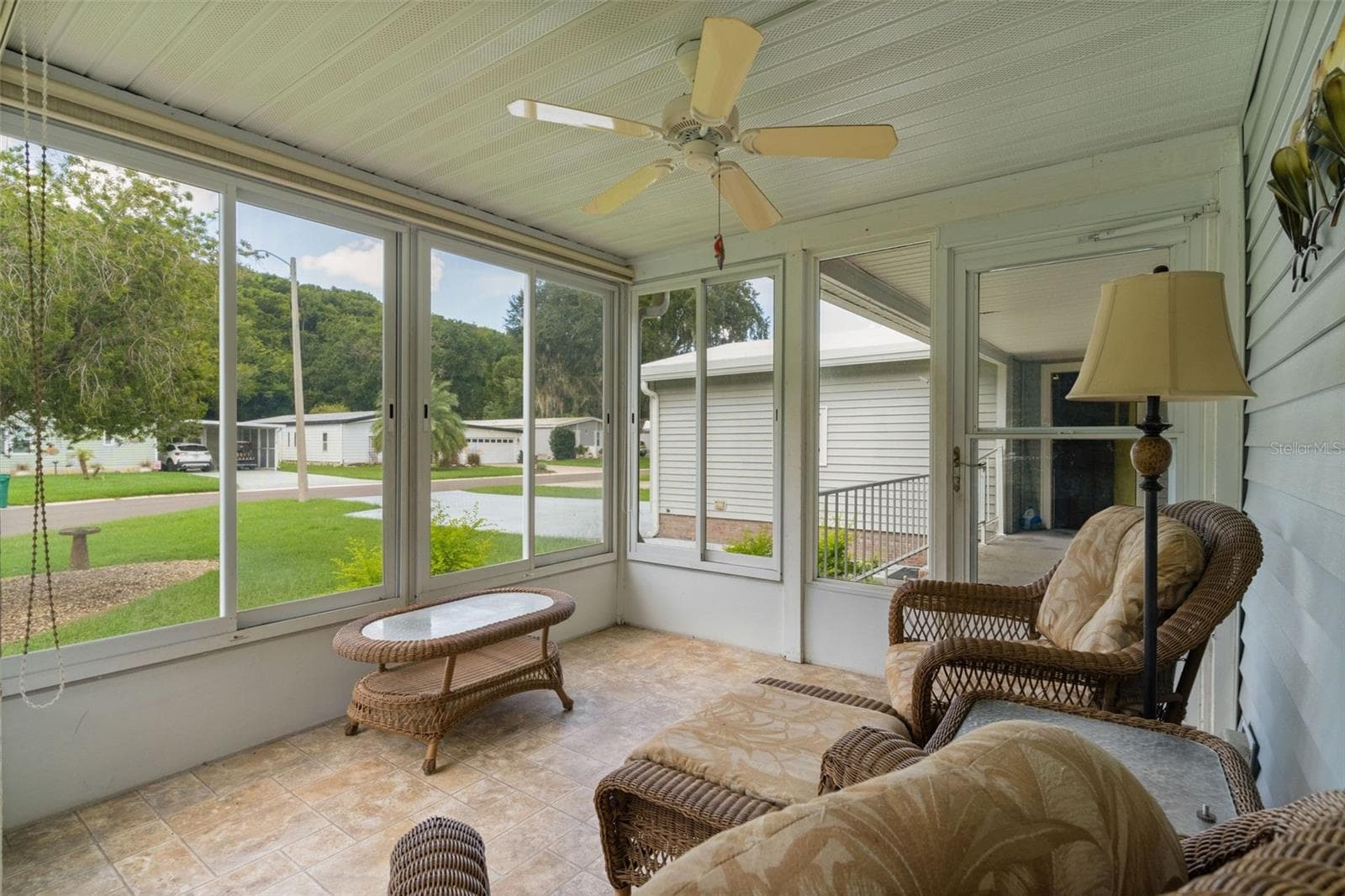 Manufactured Home at 705 OAK BLVD, WILDWOOD, photo 5 of 30