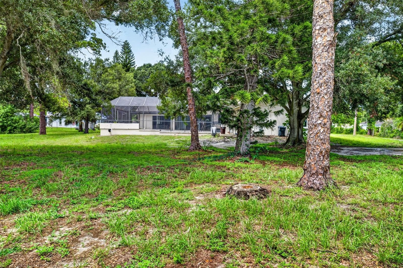 Single Family Residence at 6320 66TH AVE N, PINELLAS PARK, photo 3 of 60