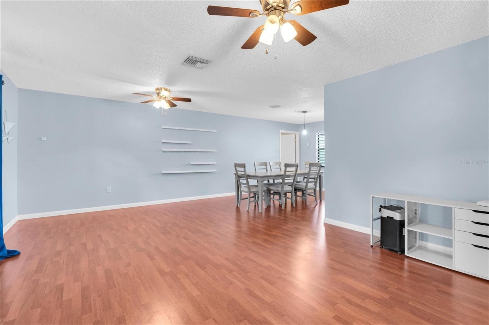 Single Family Residence at 914 HARBOR CIR, PALM HARBOR, photo 6 of 50