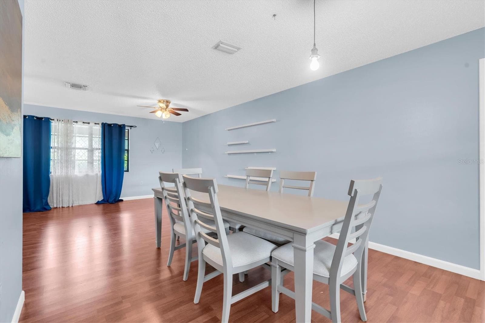 Single Family Residence at 914 HARBOR CIR, PALM HARBOR, photo 12 of 50