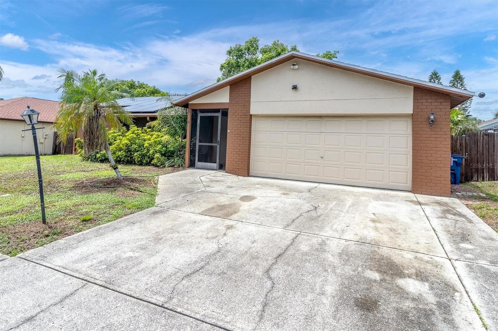 Single Family Residence at 914 HARBOR CIR, PALM HARBOR, photo 43 of 50