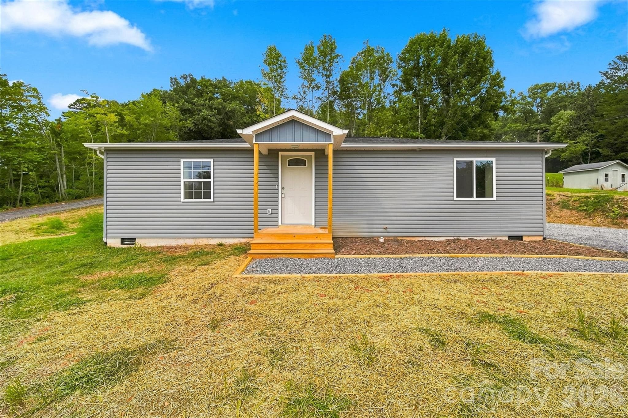 109 Countryside Drive SE