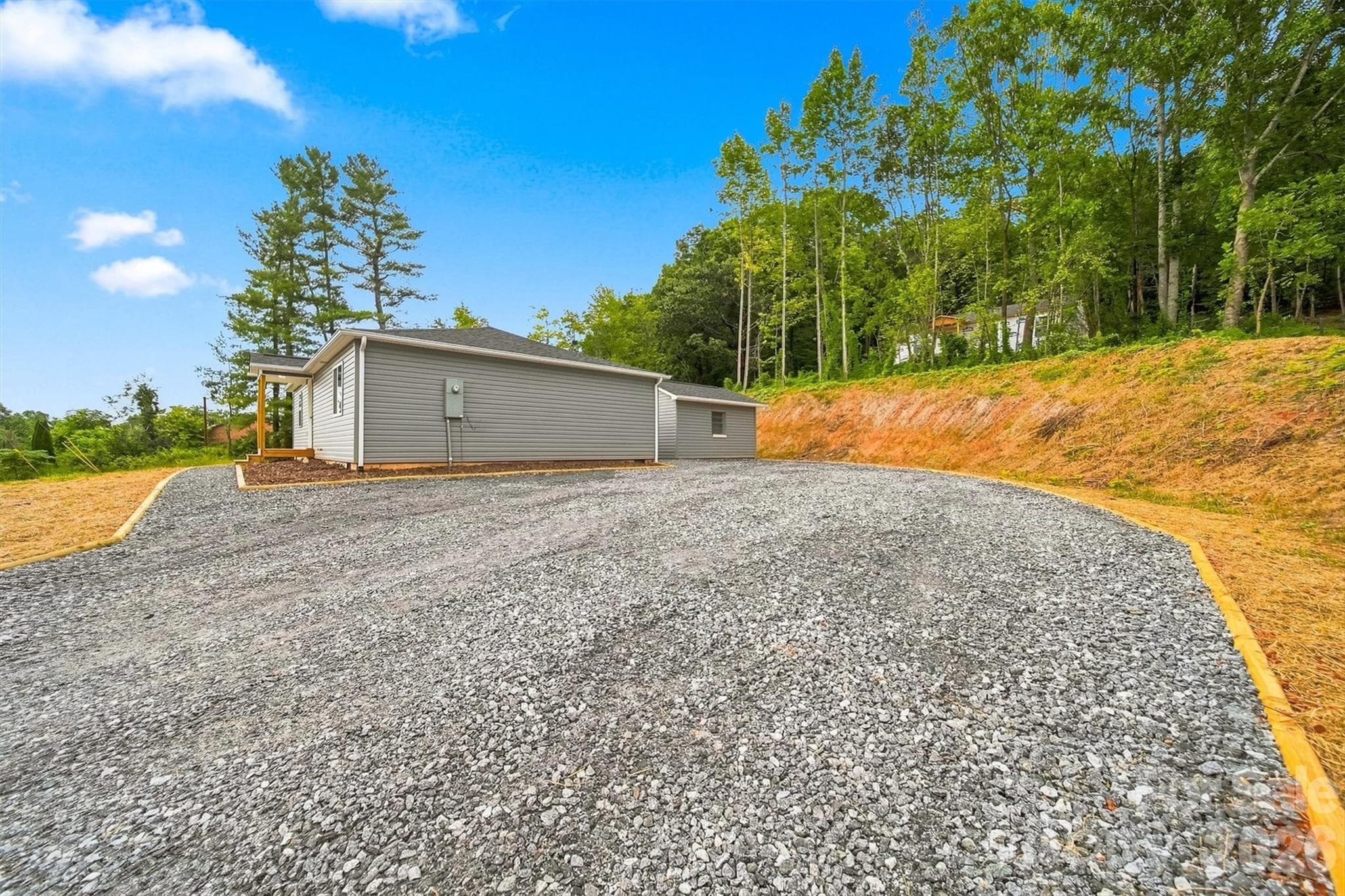 Single Family Residence at 109 Countryside Drive SE, Lenoir, photo 19 of 21