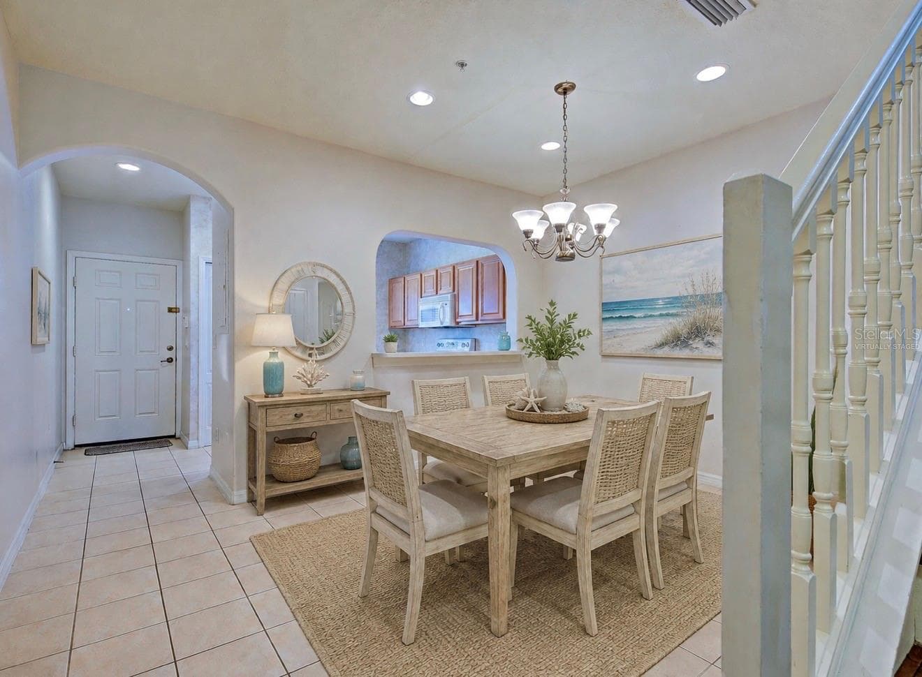 virtually staged - 13050 TIGERS EYE DR, VENICE