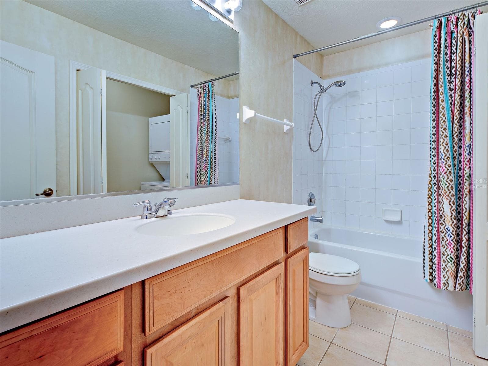 Virtually staged - 13050 TIGERS EYE DR, VENICE
