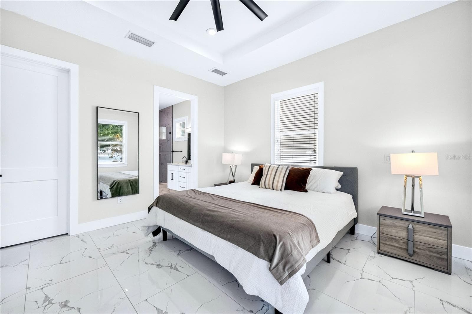 Single Family Residence at 4020 W ARCH ST, TAMPA, photo 20 of 48