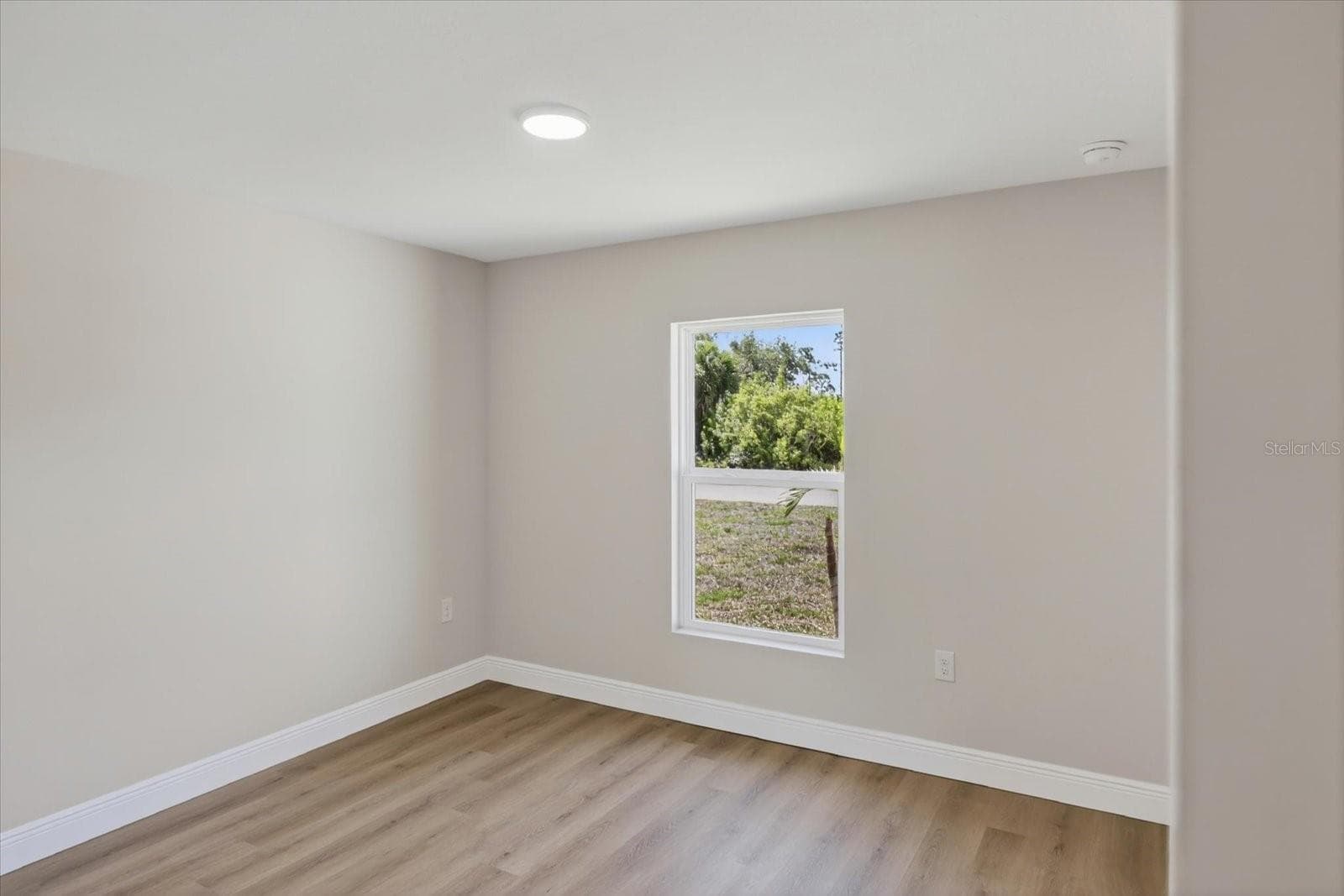 Single Family Residence at 12106 CLARENDON AVE, PORT CHARLOTTE, photo 18 of 19