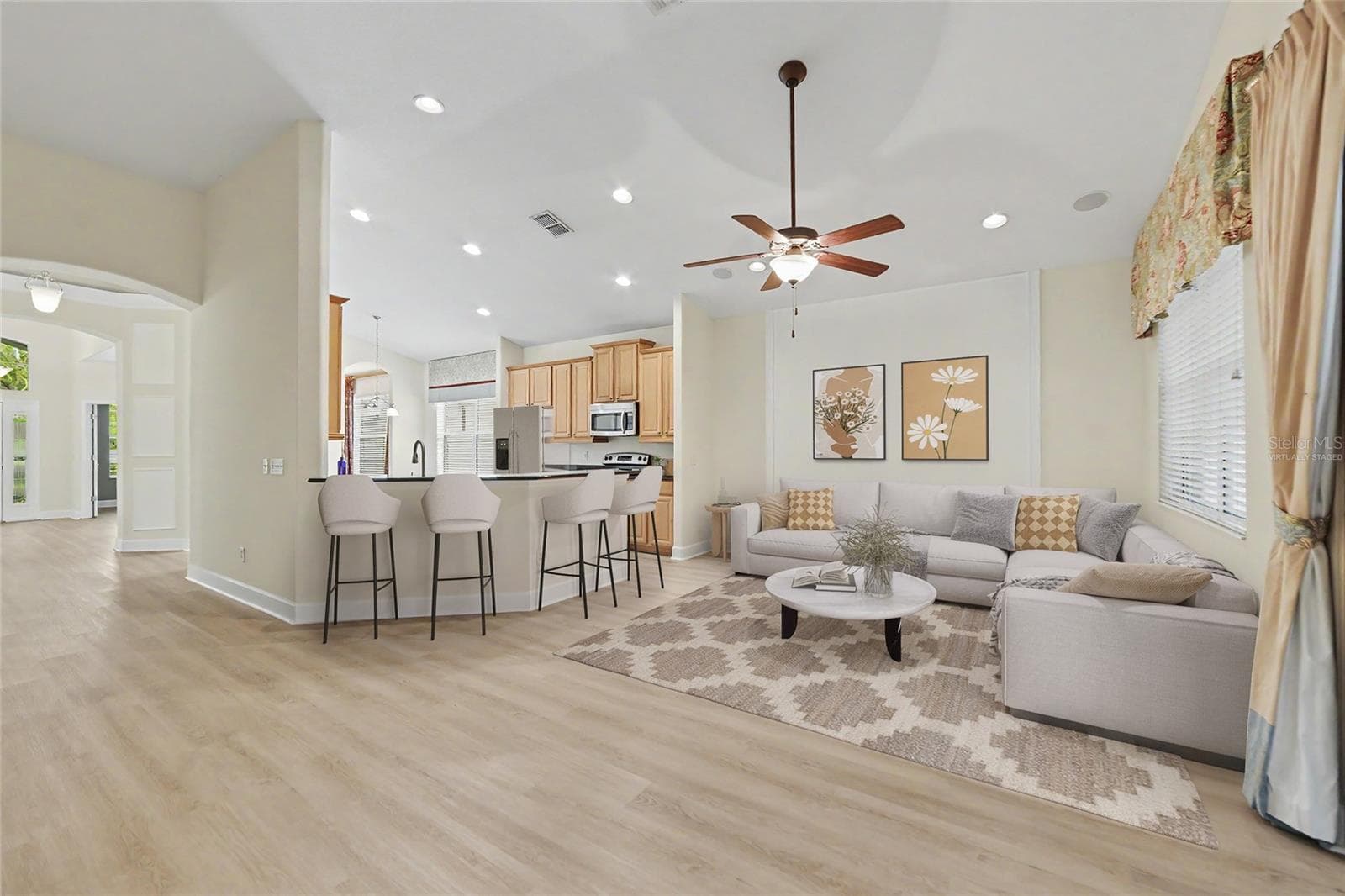 Virtually Staged - 12802 AVELAR CREEK DR, RIVERVIEW