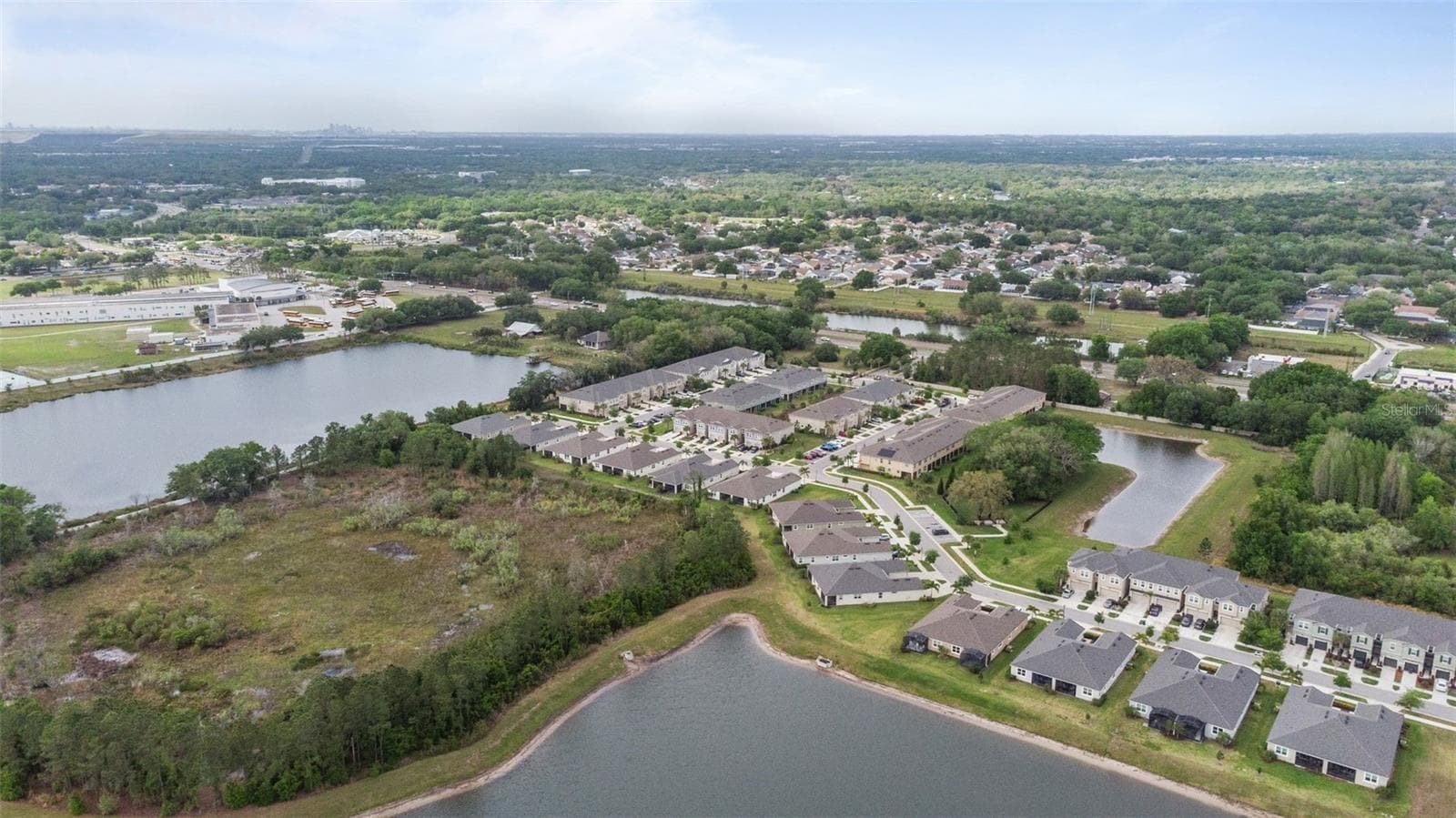 Townhouse at 11530 CAMBIUM CROWN DR, RIVERVIEW, photo 6 of 42