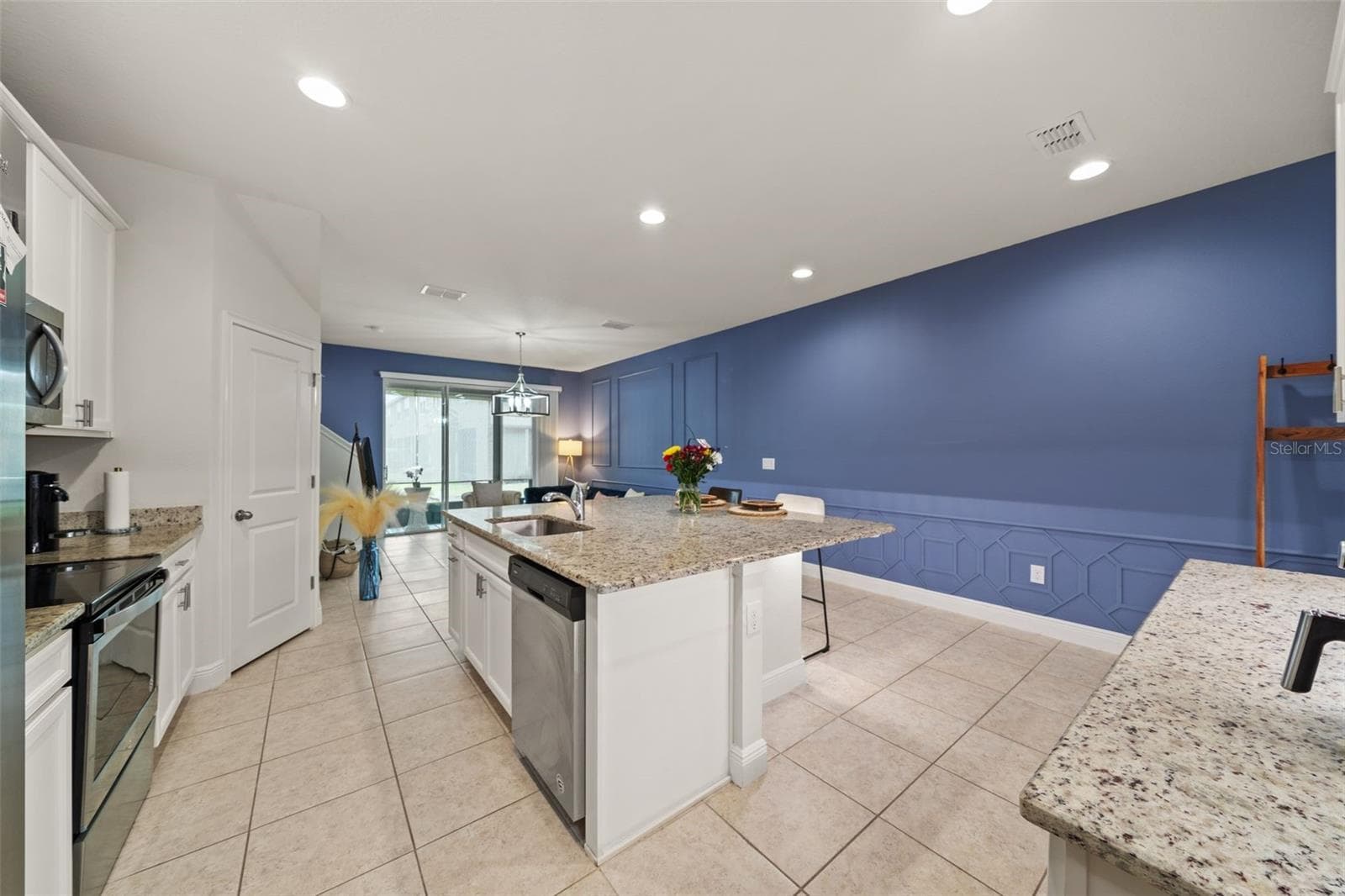 Townhouse at 11530 CAMBIUM CROWN DR, RIVERVIEW, photo 14 of 42