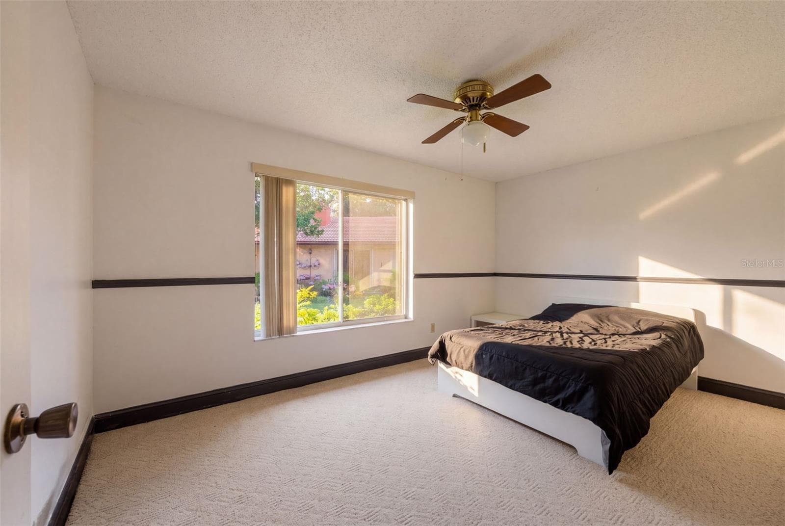 Single Family Residence at 5257 WILDFLOWER RD, ORLANDO, photo 7 of 65