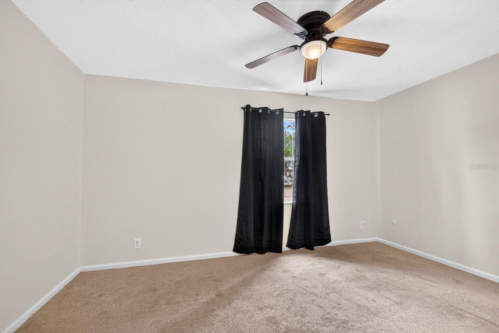 Primary Bedroom - 4507 9TH ST W #E3, BRADENTON