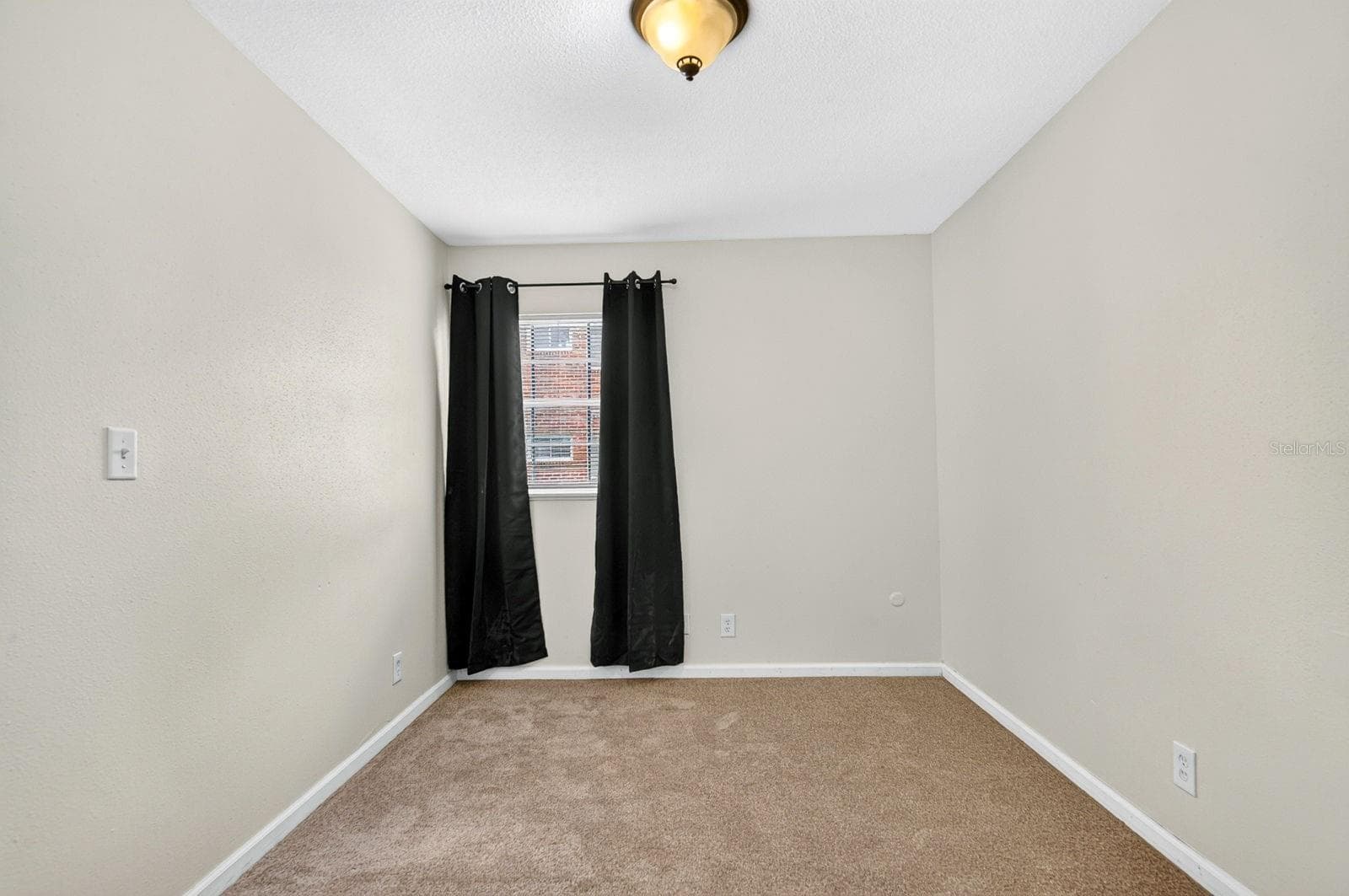 Bedroom 2 - 4507 9TH ST W #E3, BRADENTON