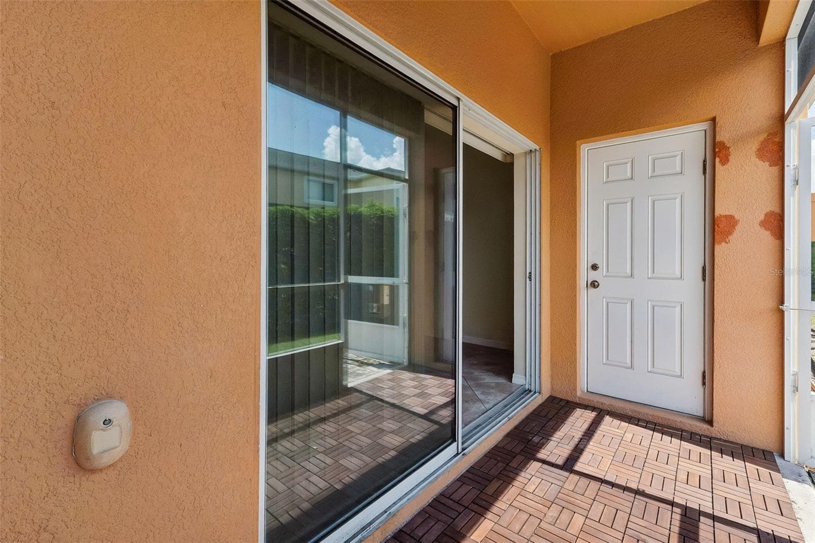Townhouse at 4127 SHADE TREE LN, LAKELAND, photo 16 of 22