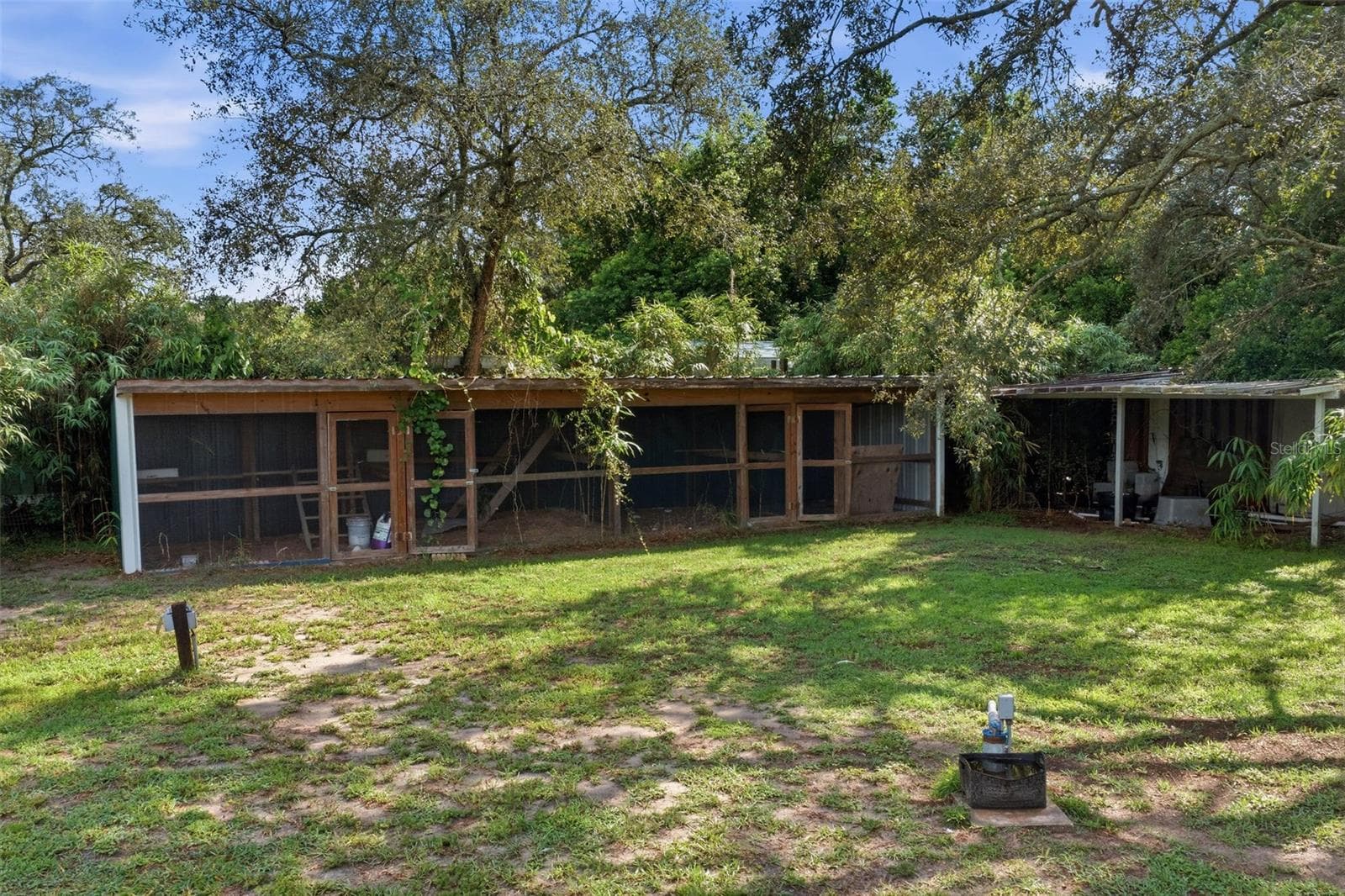 CHICKEN COOPS - 14404 AMY LN, HUDSON