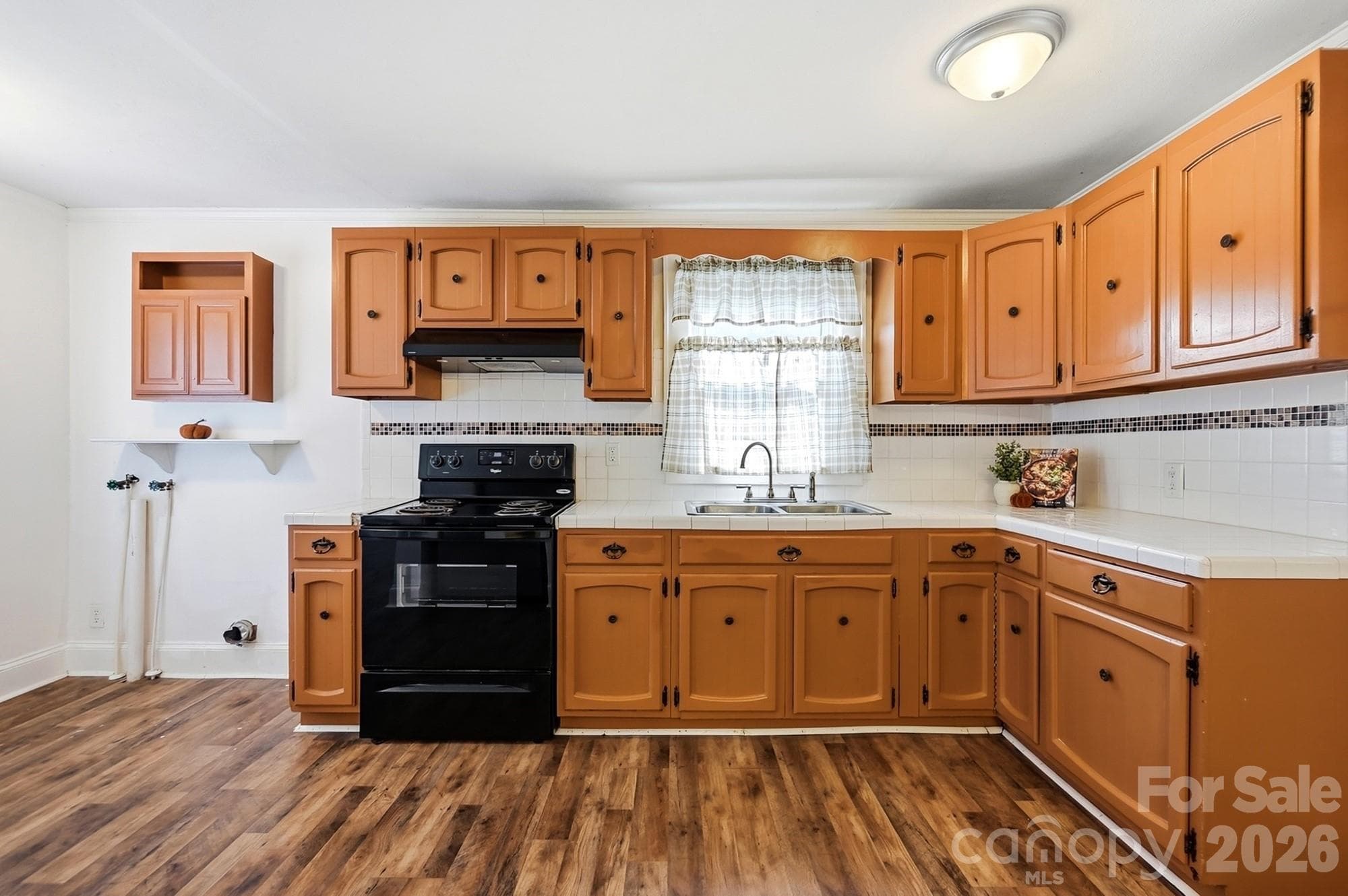 Kitchen & Laundry - 714 Parker Street, Albemarle