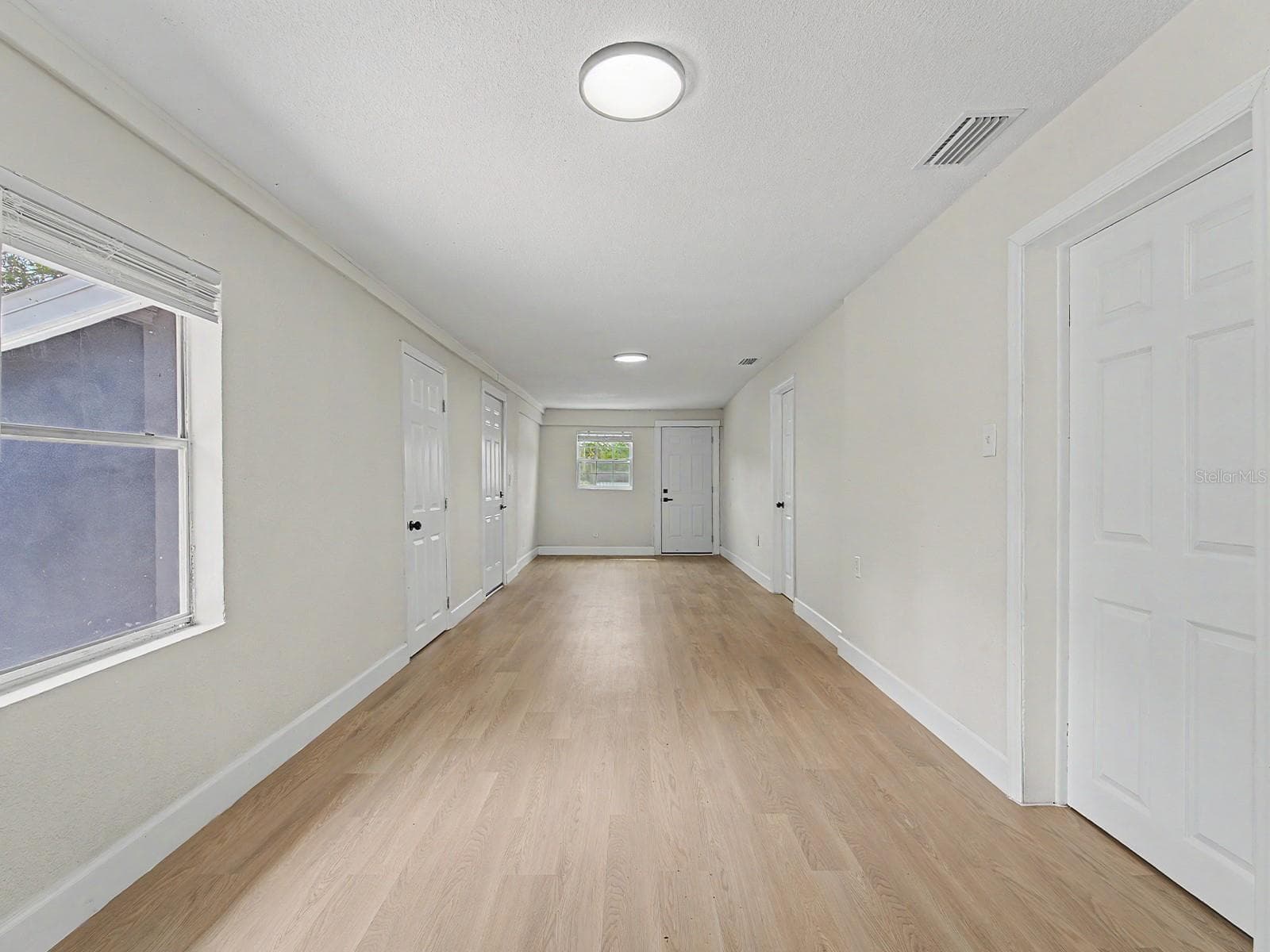 Single Family Residence at 8117 N KLONDYKE ST, TAMPA, photo 10 of 42