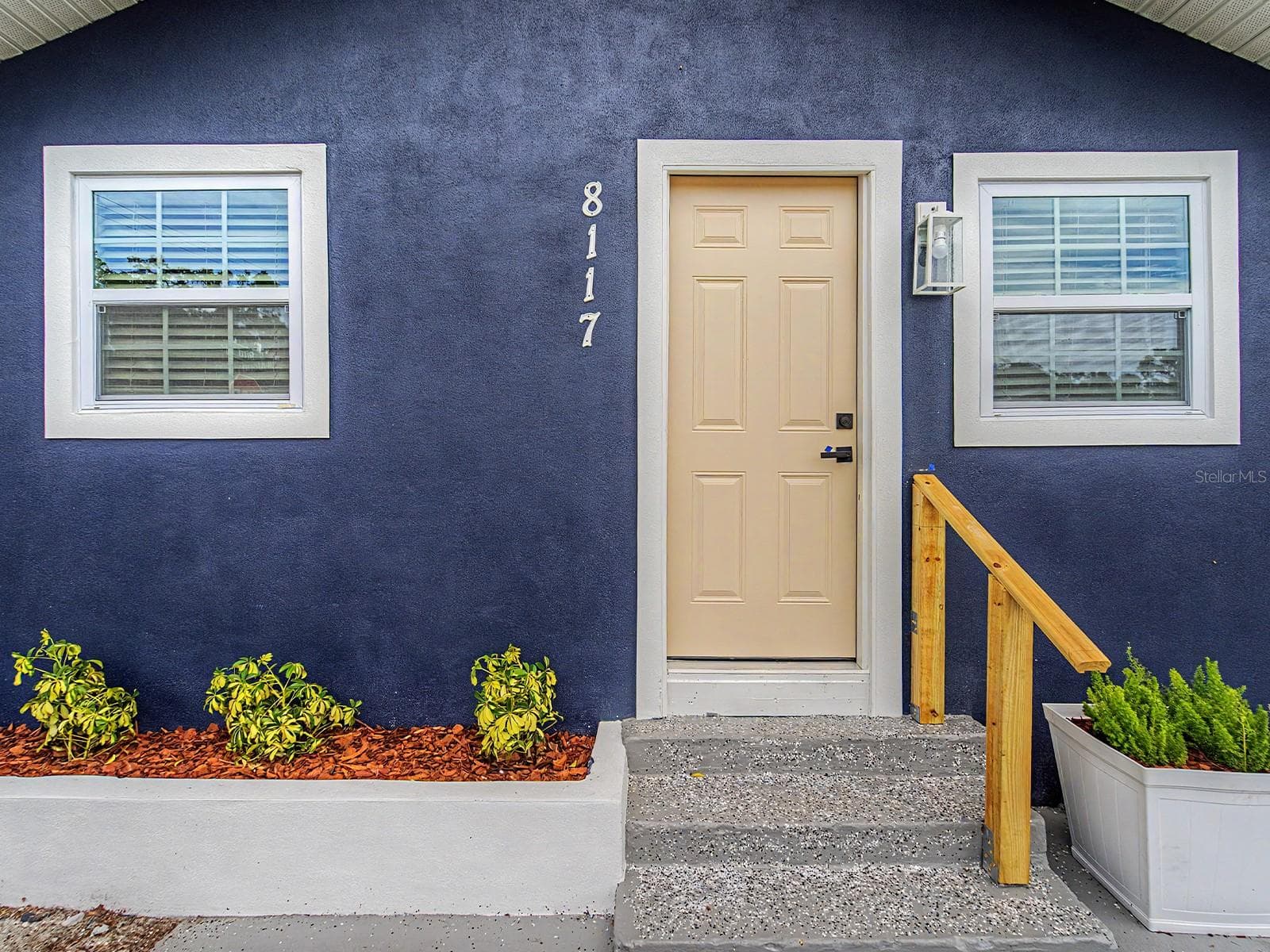 Single Family Residence at 8117 N KLONDYKE ST, TAMPA, photo 16 of 42
