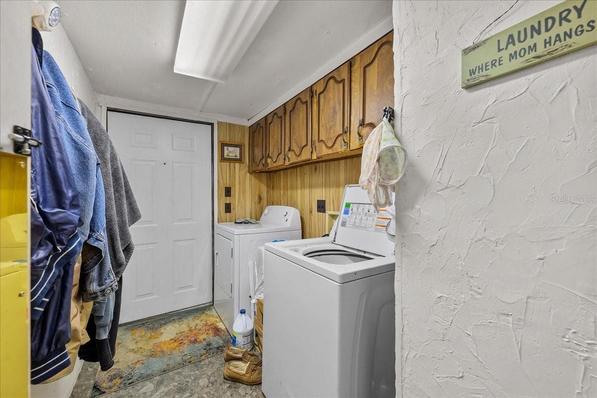 Manufactured Home at 112 BIRCHDALE TRL, HAWTHORNE, photo 18 of 34