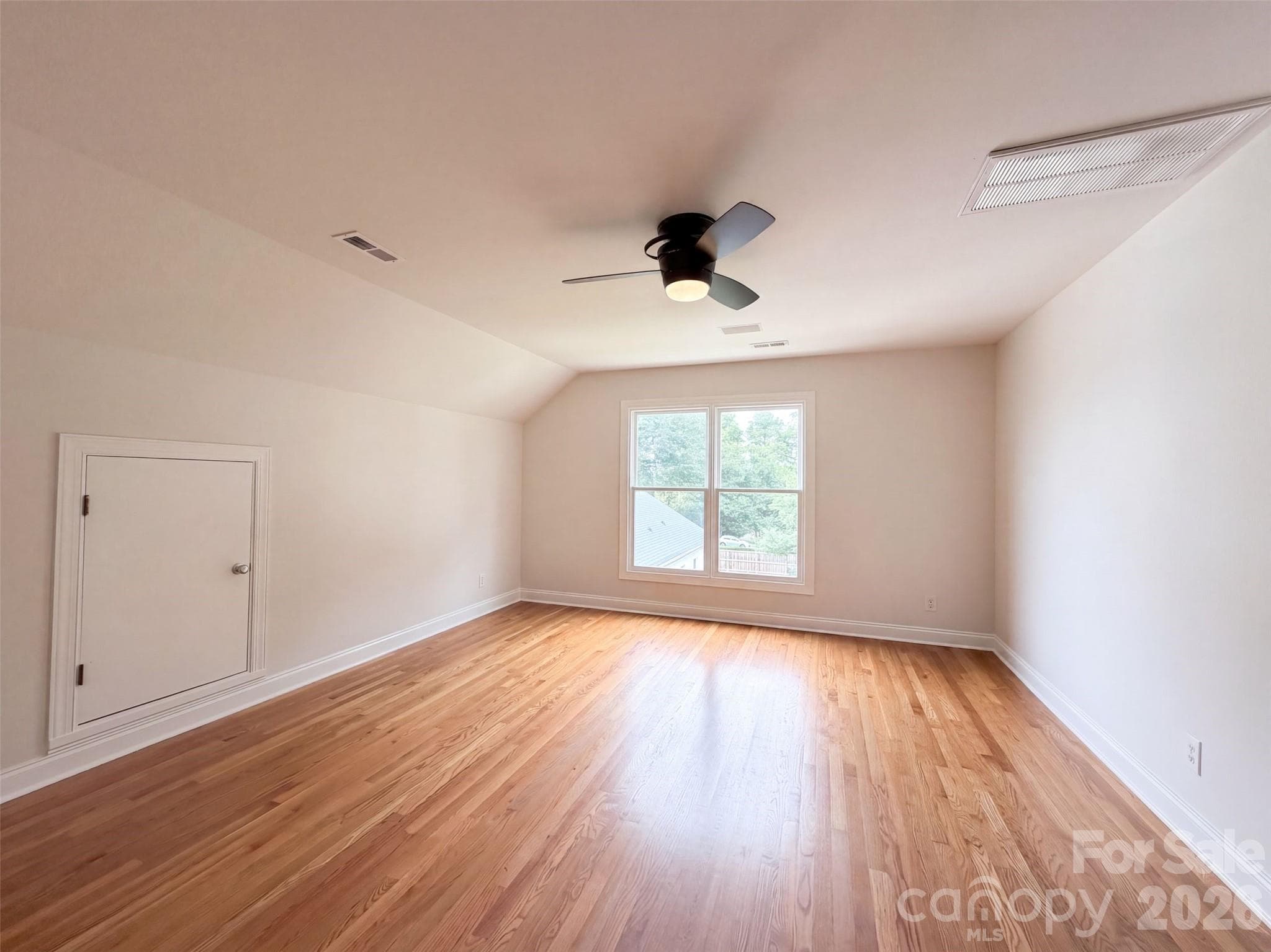 Single Family Residence at 142 Bain Lane, Mooresville, photo 12 of 18