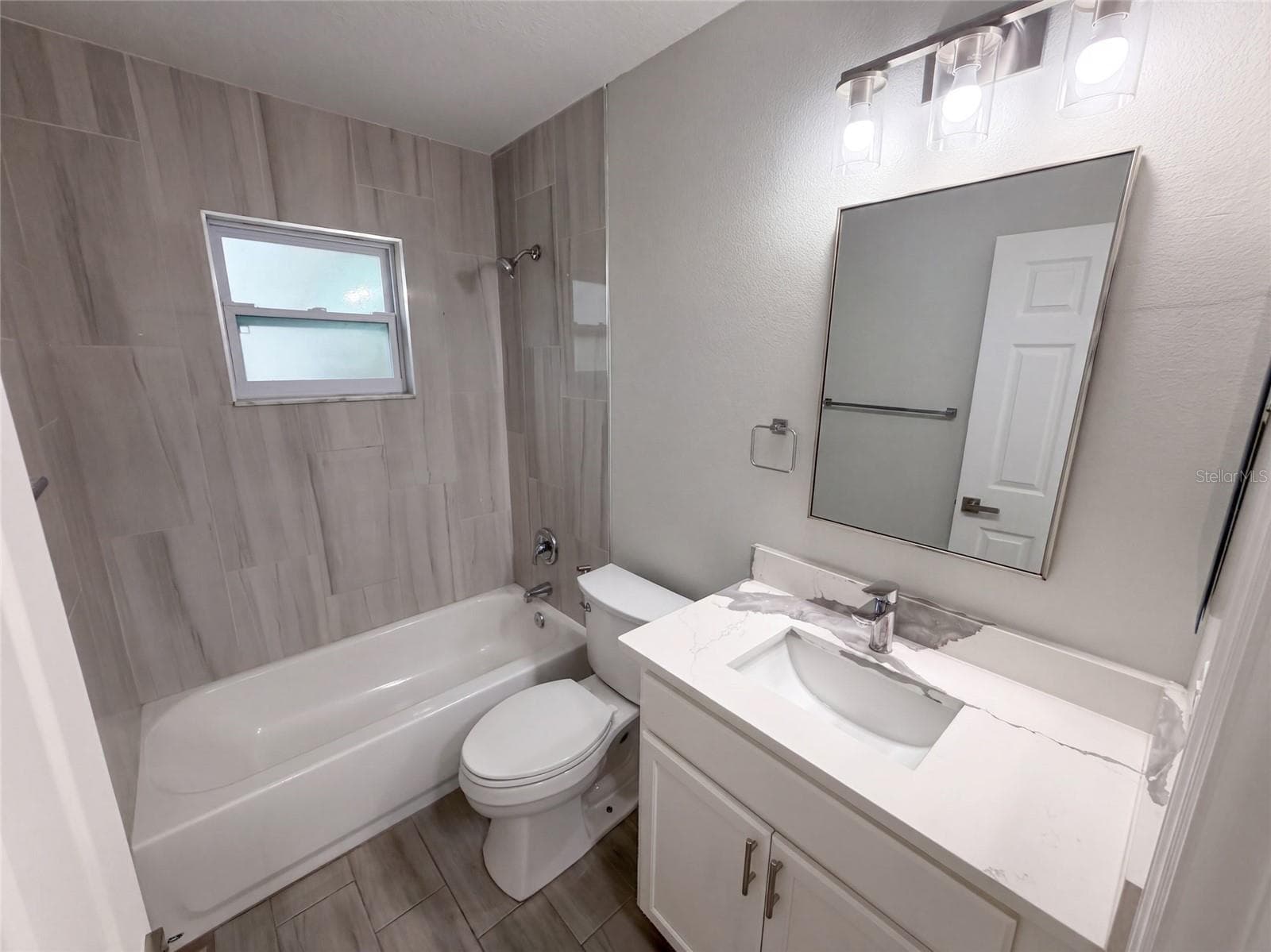 Single Family Residence at 8165 RIDGE RD, WEEKI WACHEE, photo 8 of 36