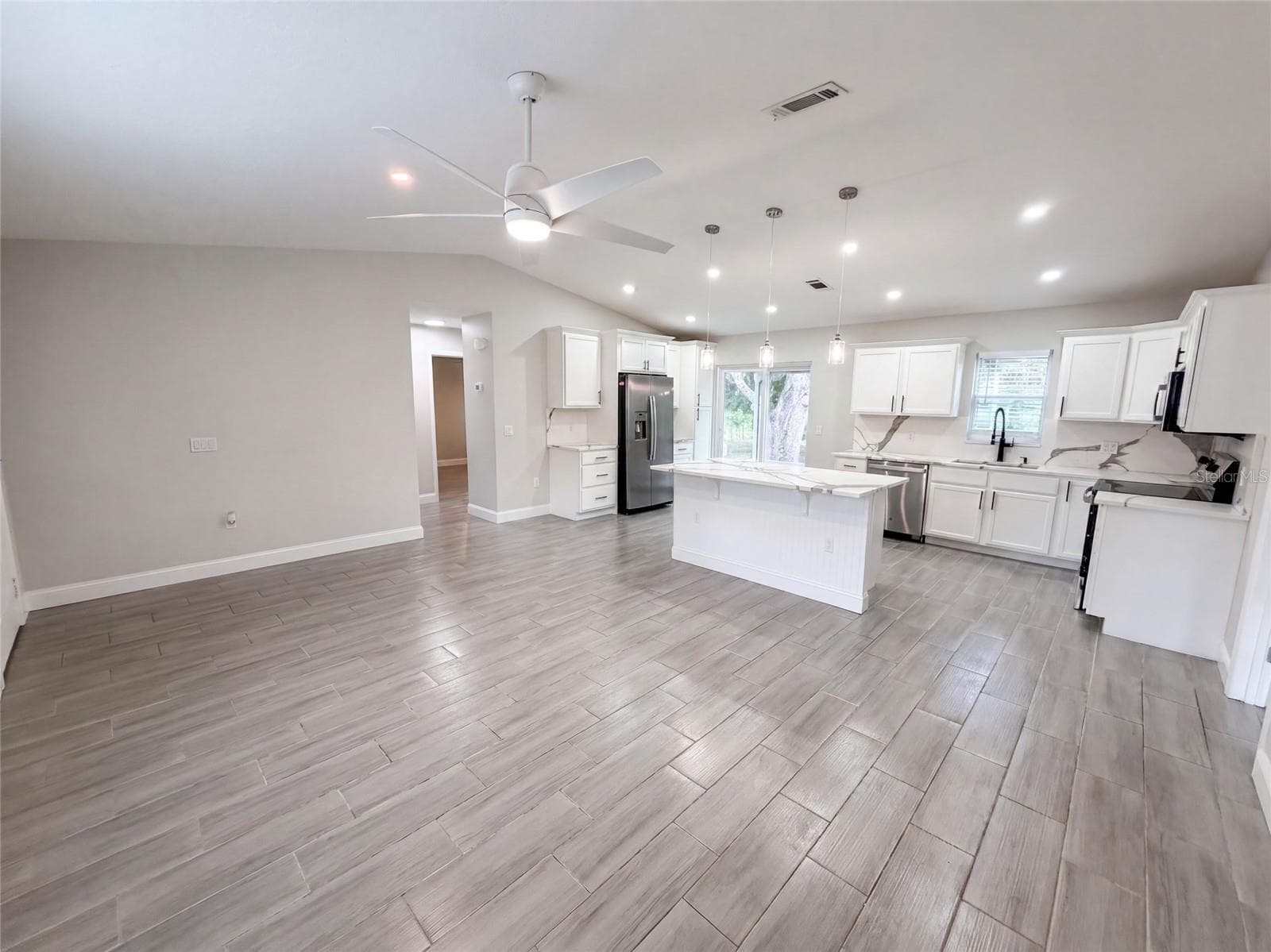 Single Family Residence at 8165 RIDGE RD, WEEKI WACHEE, photo 19 of 36