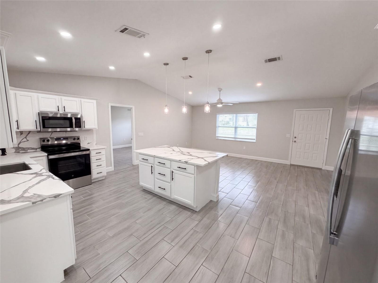 Single Family Residence at 8165 RIDGE RD, WEEKI WACHEE, photo 27 of 36