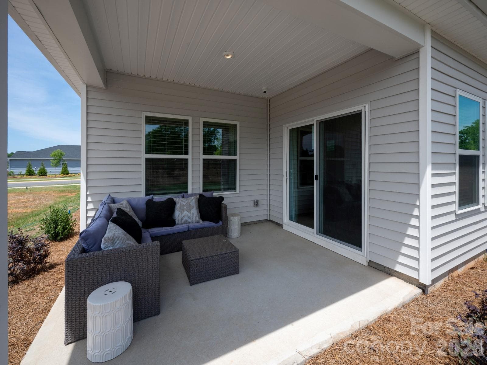 Photo is not of the actual home, but is an inspirational photo of builder’s model home and may depict options, furnishings, and/or decorator features that are not included. - 323 Pantego Place, Salisbury