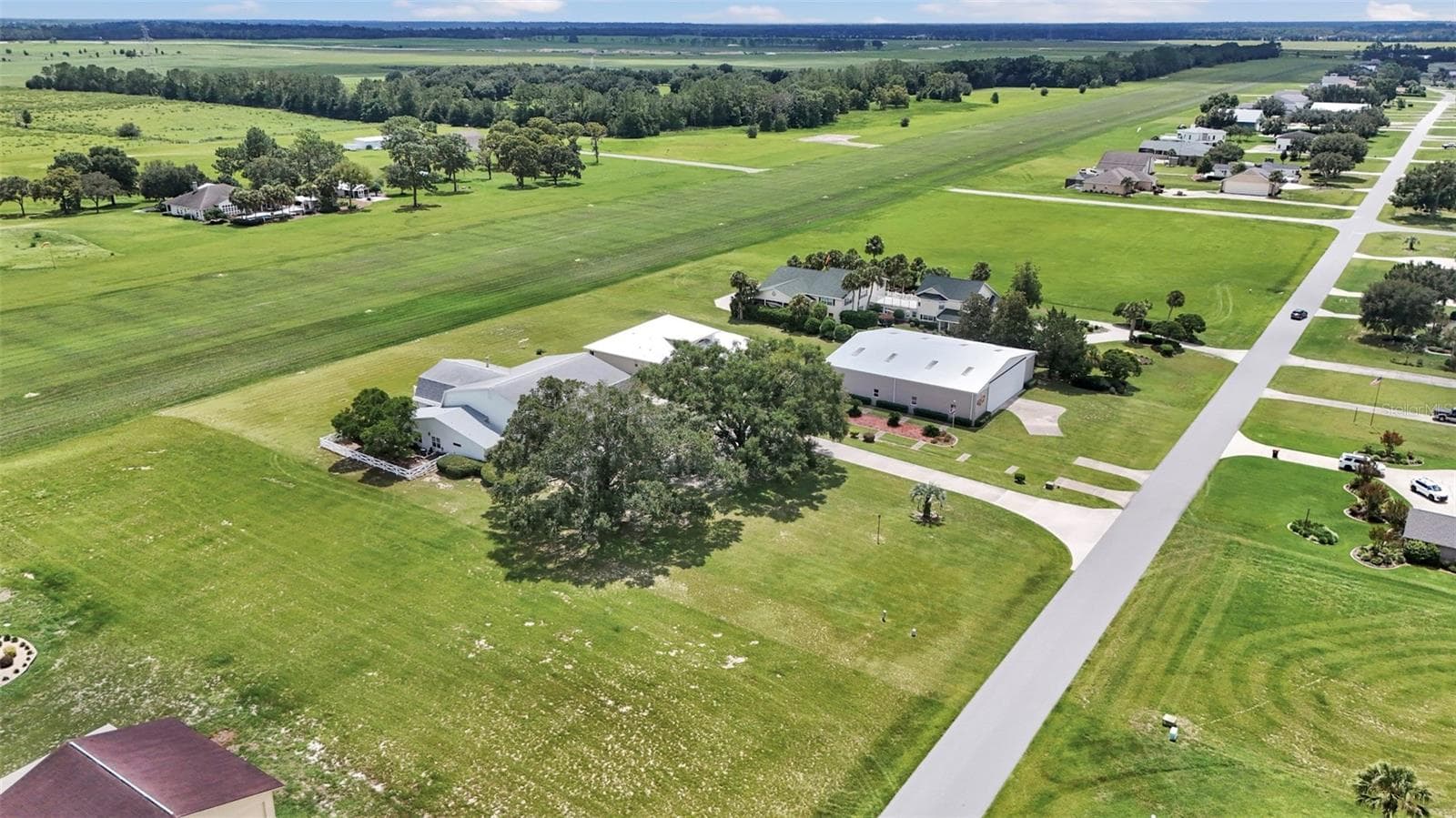 On the Runway! - 8727 SE 72ND AVE, OCALA