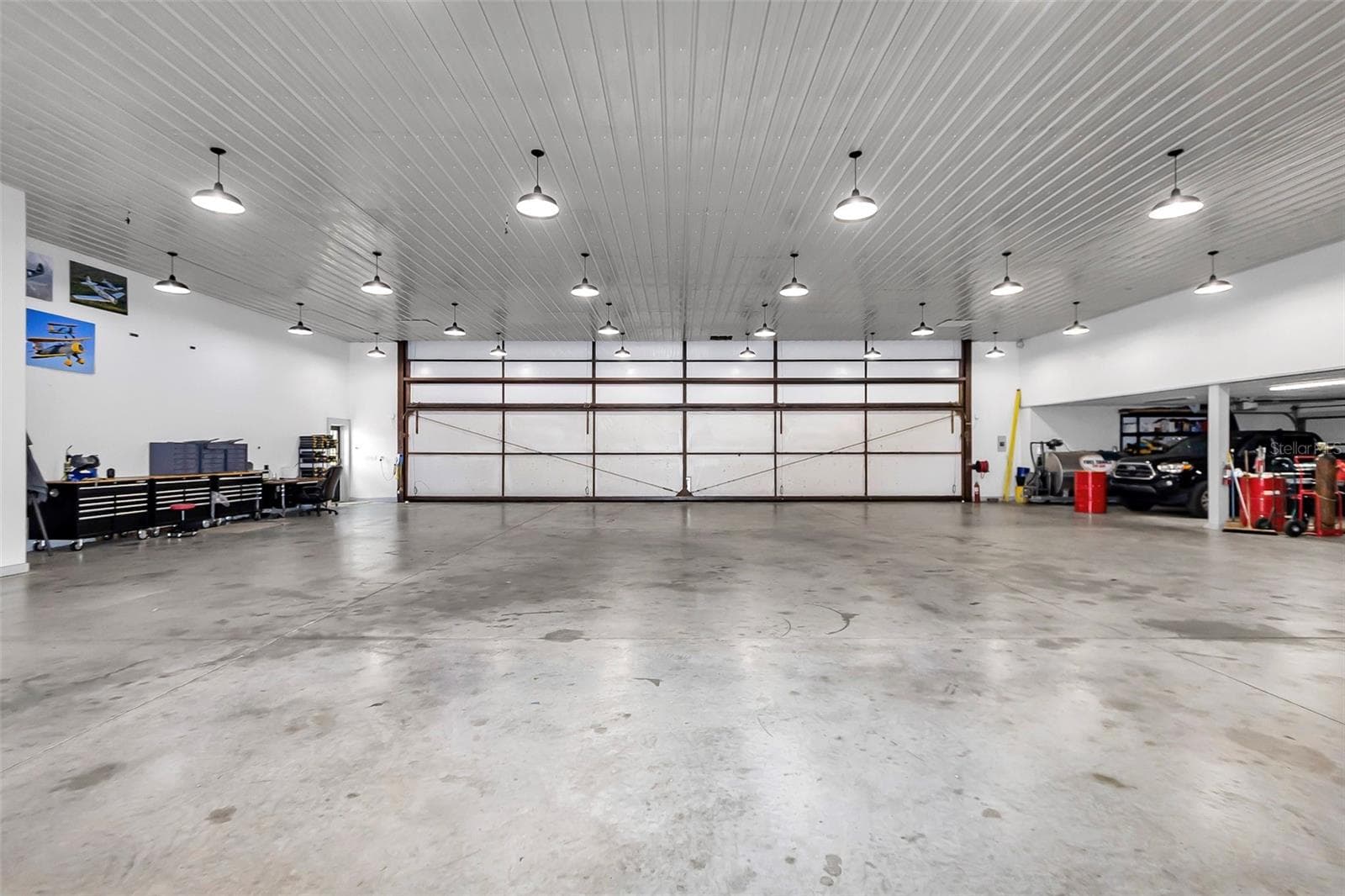 New lighting - 8727 SE 72ND AVE, OCALA