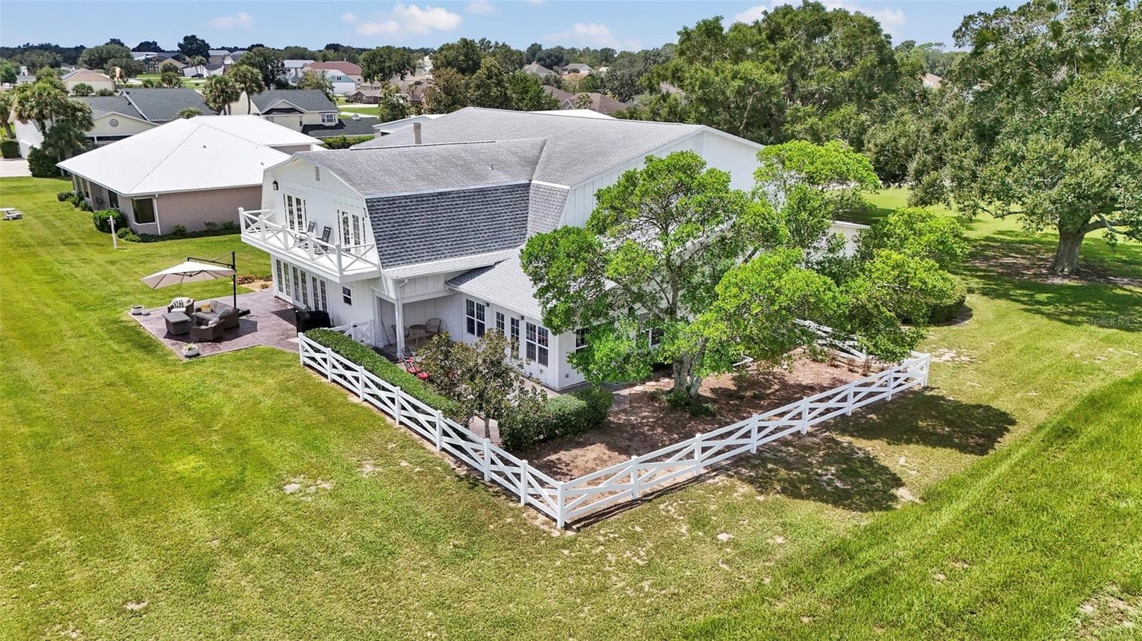 Vinyl fenced yard - 8727 SE 72ND AVE, OCALA