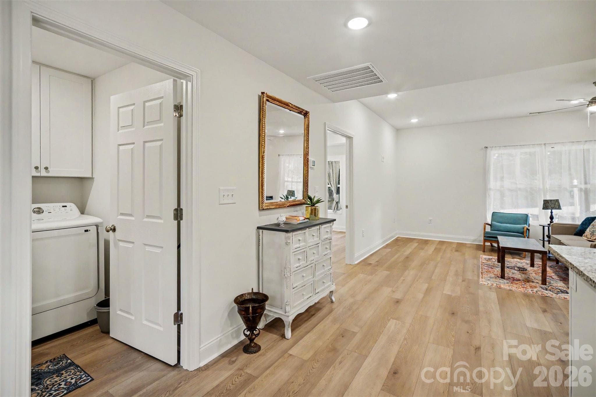 Single Family Residence at 3299 Old Seine Road, Smyrna, photo 7 of 27
