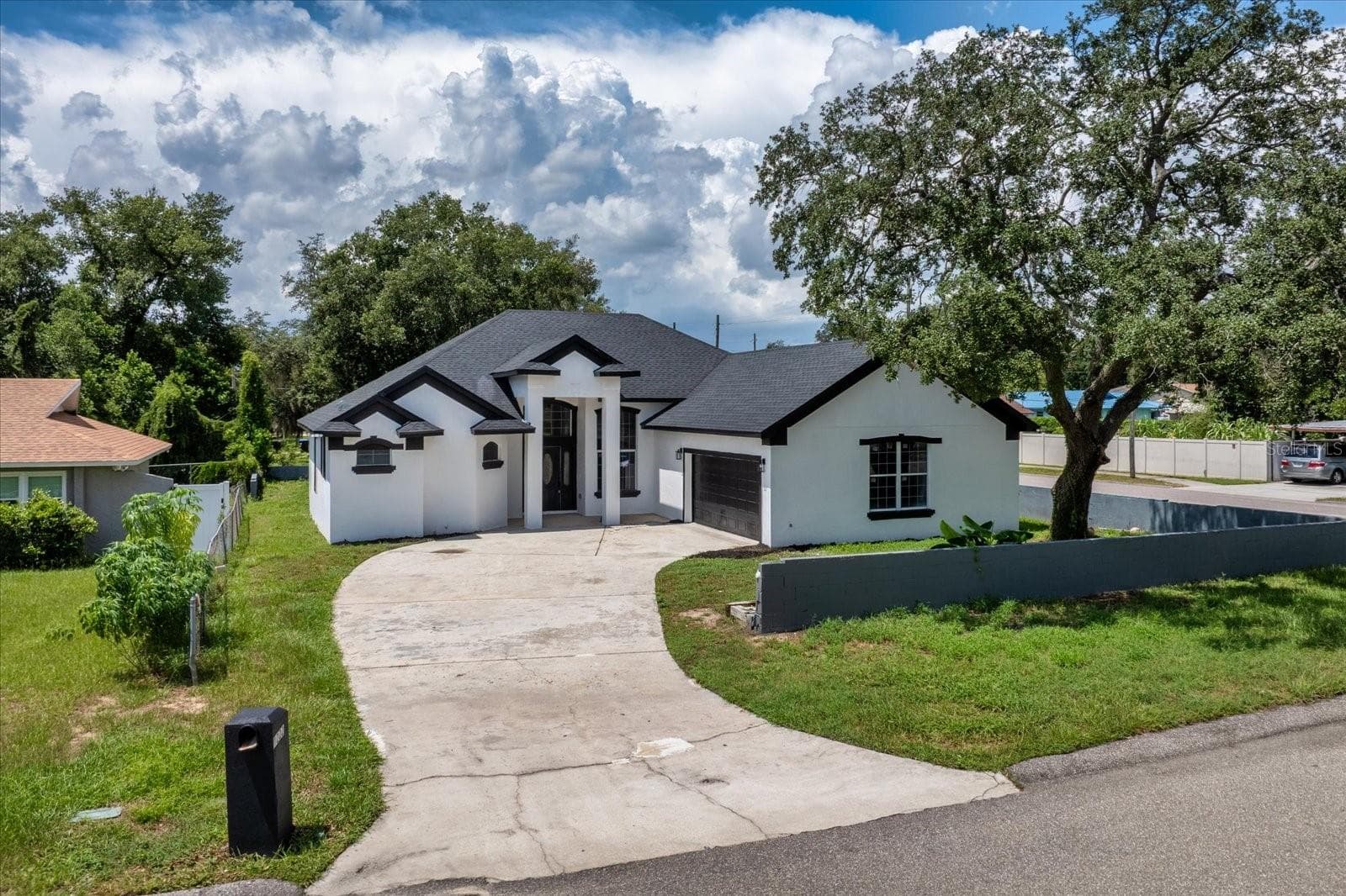 Single Family Residence at 1222 N HART BLVD, ORLANDO, photo 3 of 43