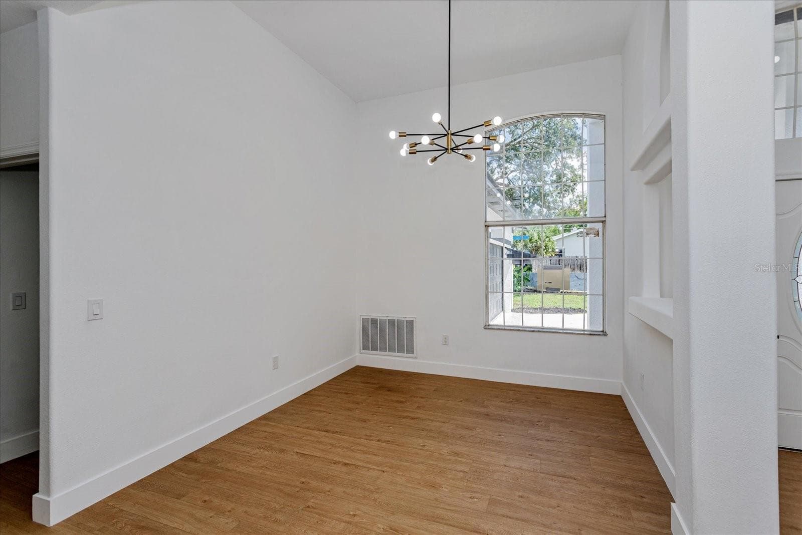 Single Family Residence at 1222 N HART BLVD, ORLANDO, photo 9 of 43