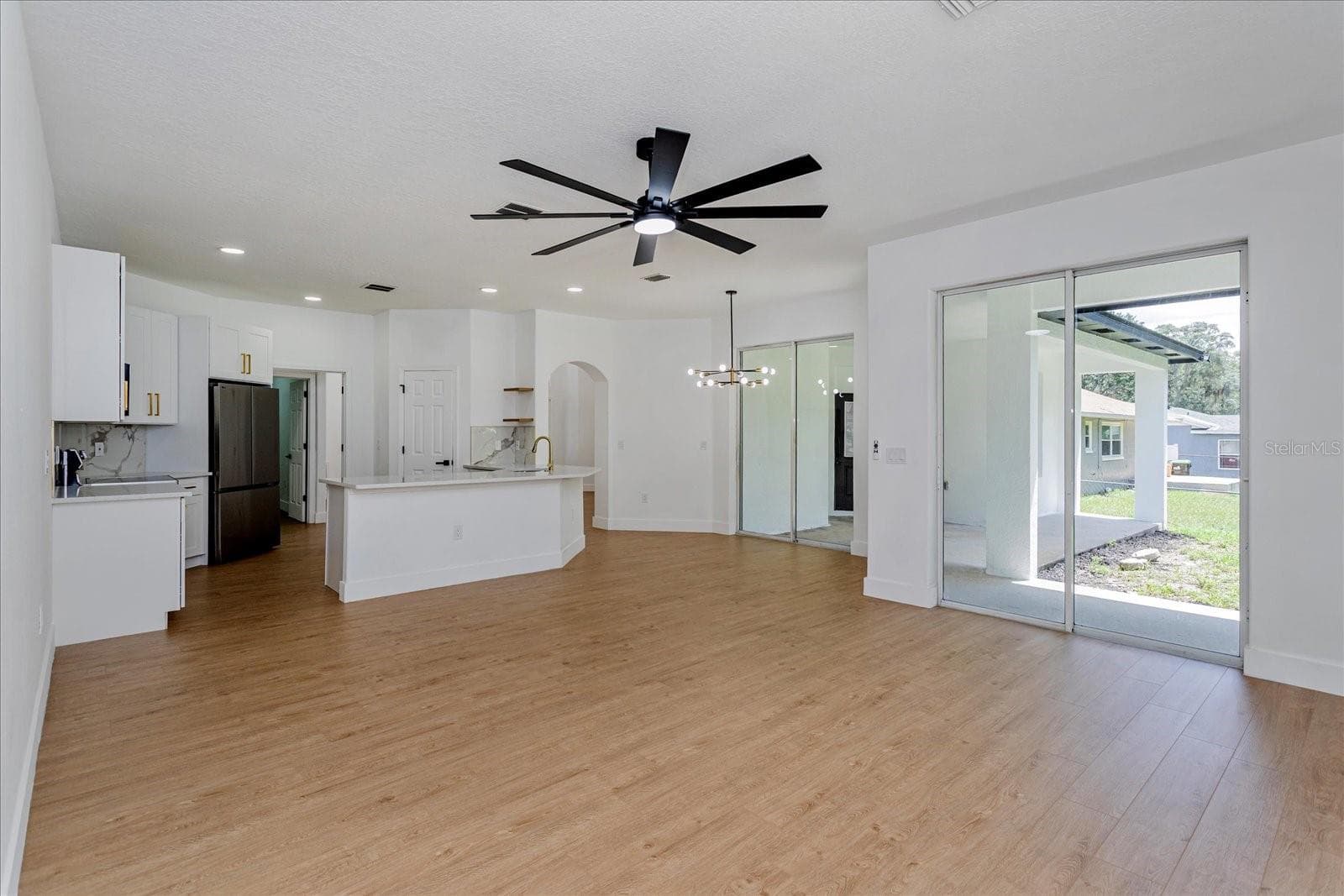 Single Family Residence at 1222 N HART BLVD, ORLANDO, photo 16 of 43