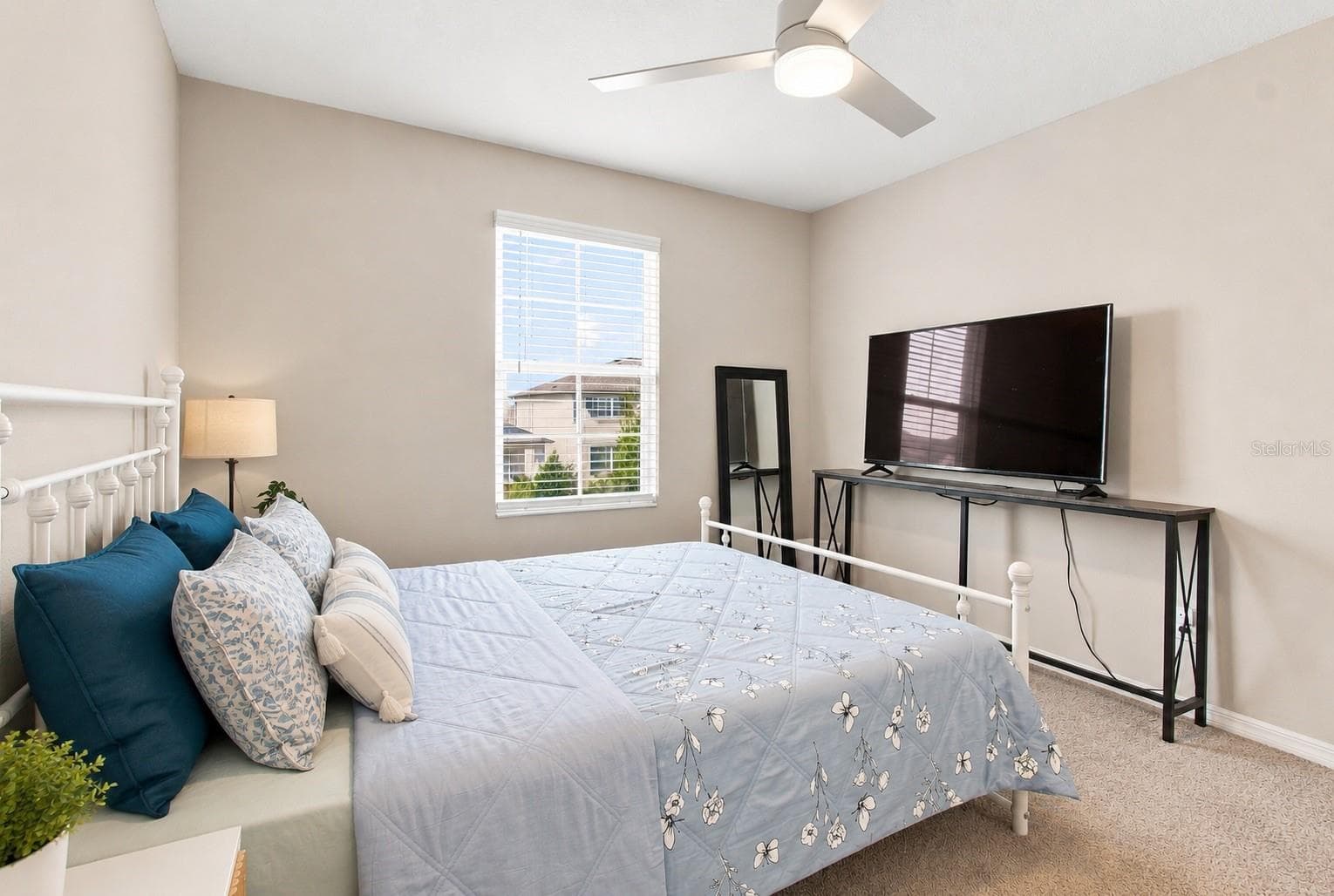 Bedroom 2 - large and airy. - 31840 SAPNA CHIME DR, WESLEY CHAPEL