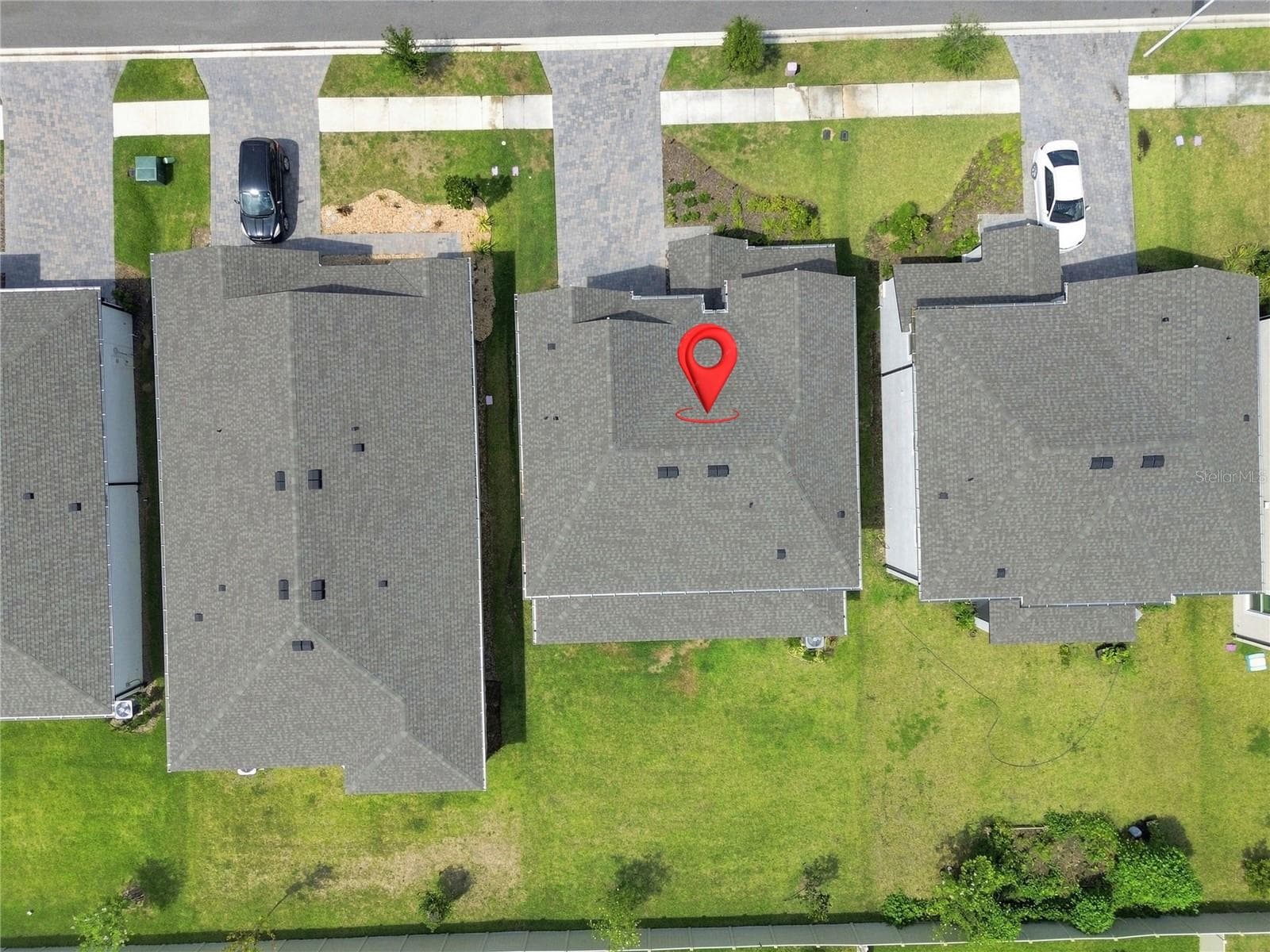 Larger backyard than most homes - 31840 SAPNA CHIME DR, WESLEY CHAPEL