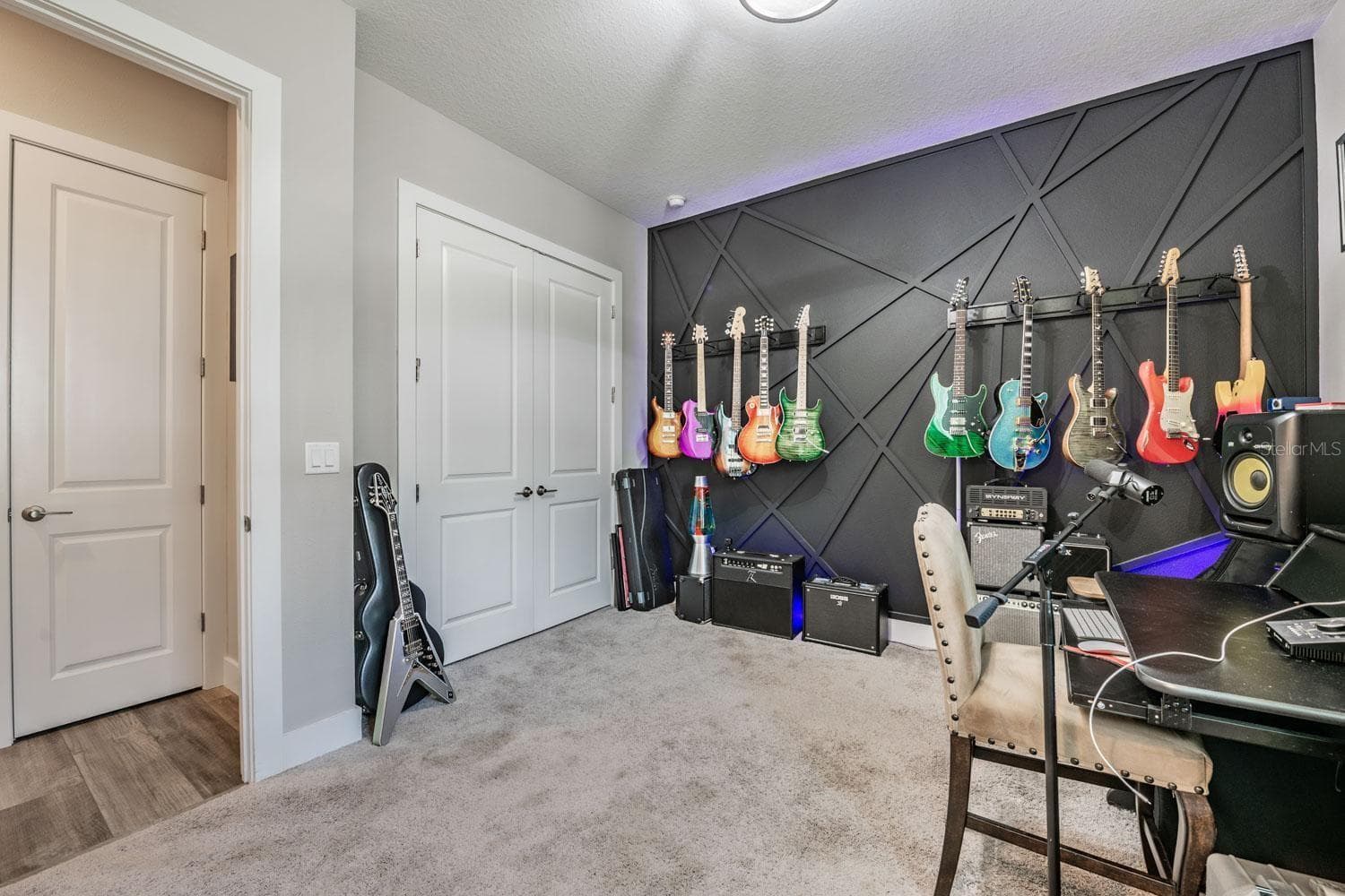 Single Family Residence at 10470 PURPLE THISTLE WAY, SAN ANTONIO, photo 24 of 44