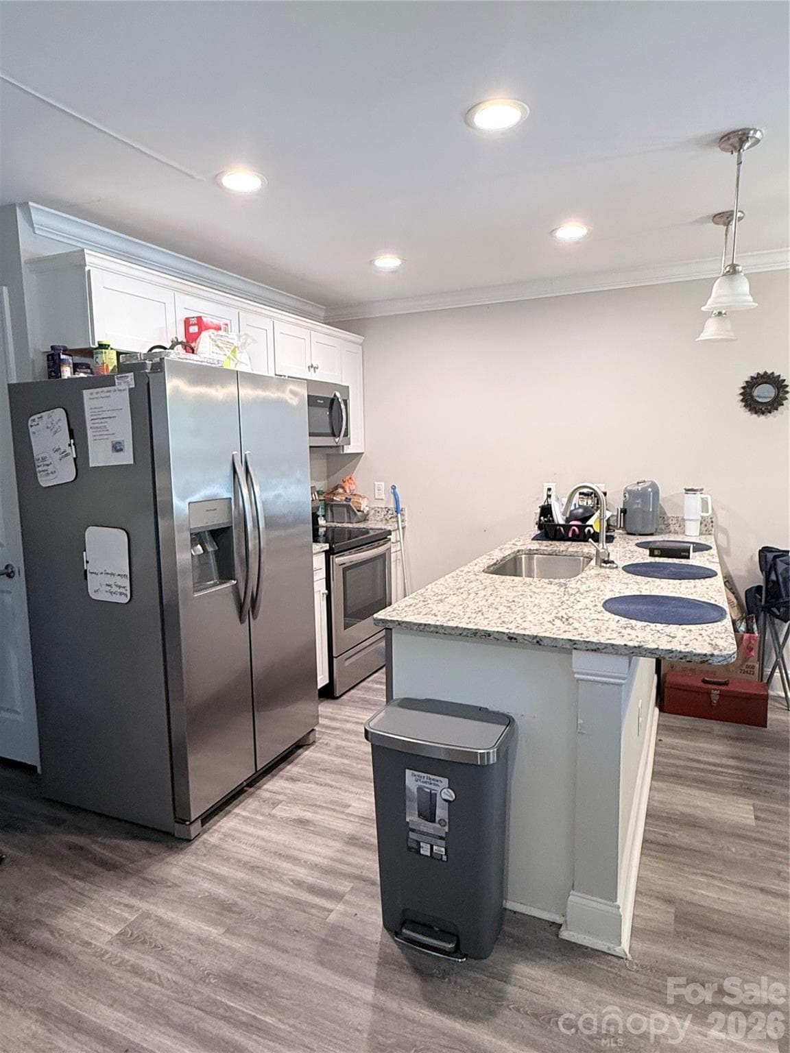 Single Family Residence at 47 14th Street SE, Hickory, photo 5 of 11