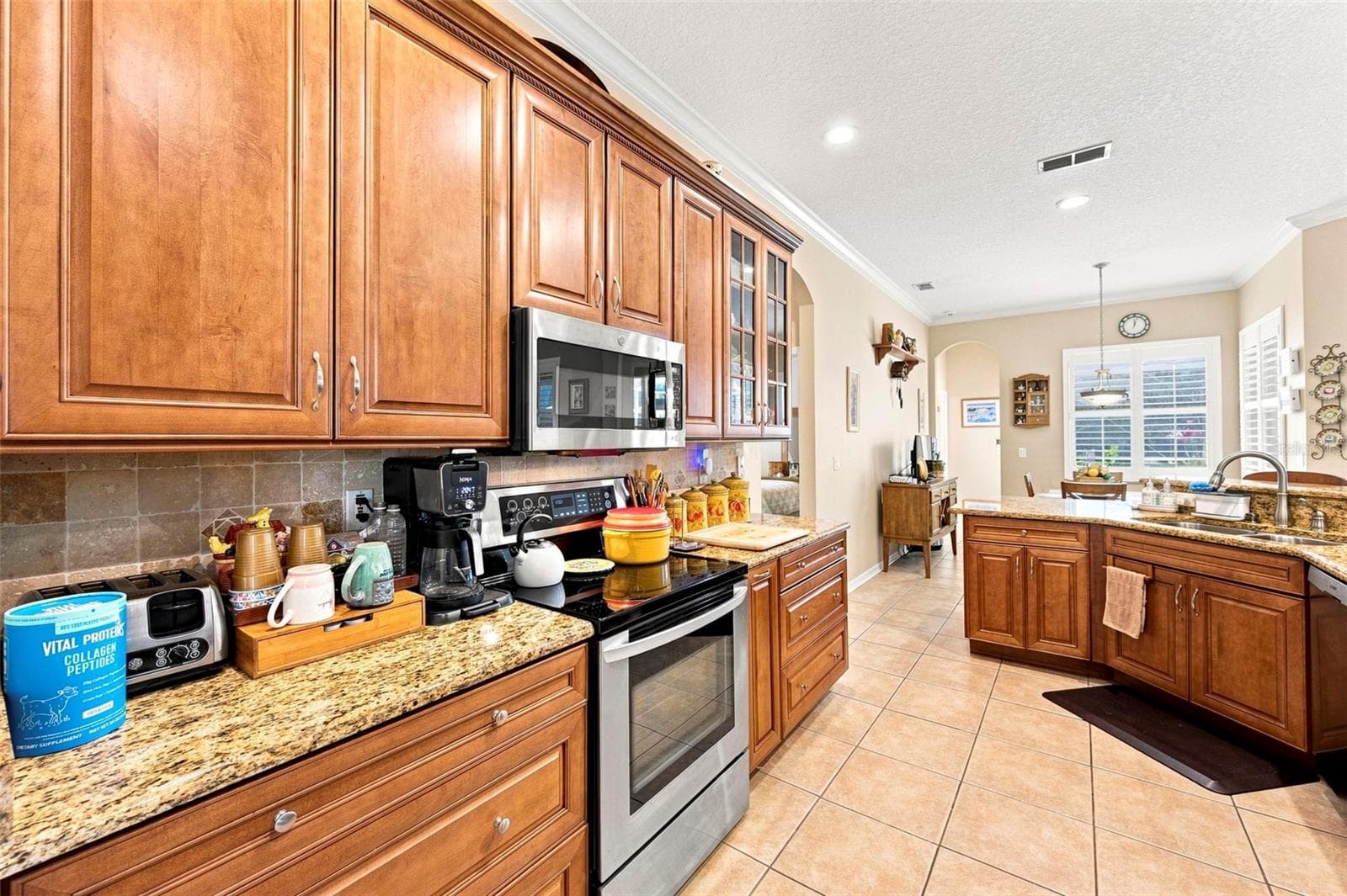 Single Family Residence at 10531 MIRACLE LN, NEW PORT RICHEY, photo 20 of 70