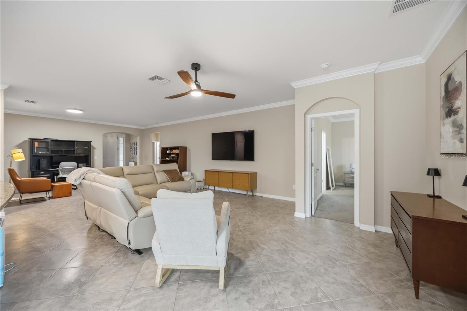 Single Family Residence at 5516 CARTAGENA DR, SARASOTA, photo 7 of 46